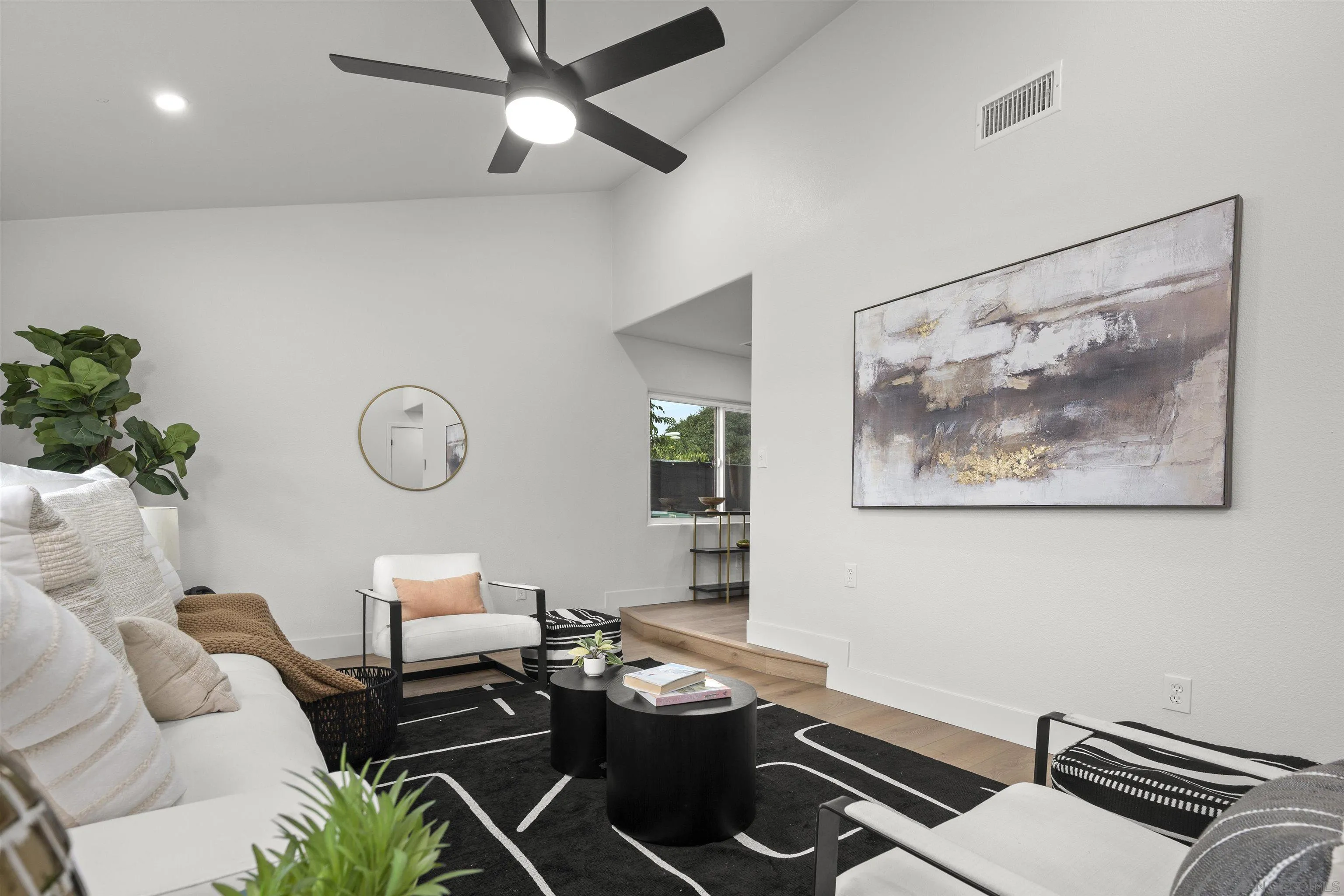 https://cdn.realtyfeed.com/cdn/127/250041454/4c0e90d2a3333a285358a47fc7ac6667.webp