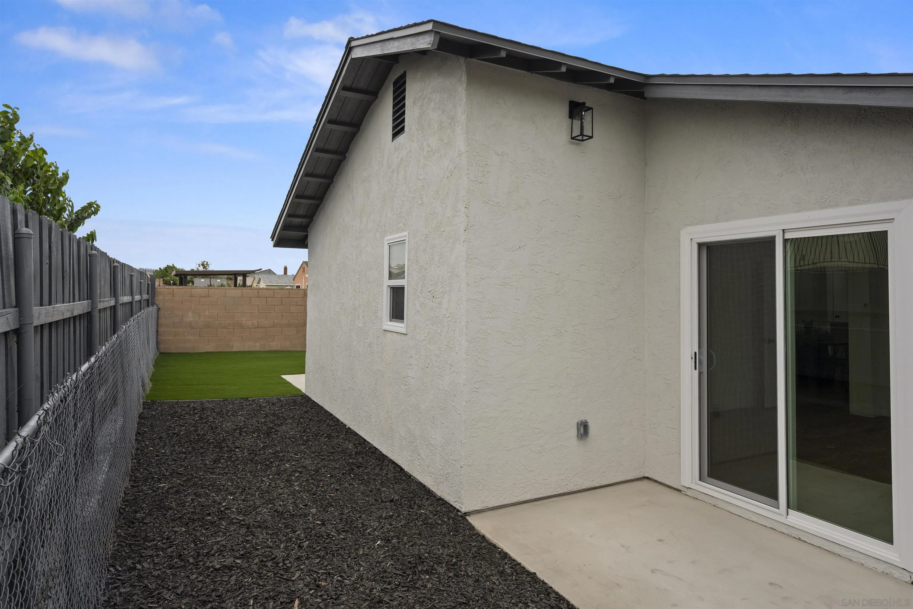 https://cdn.realtyfeed.com/cdn/127/250041454/aeef6b278f23d754ee3eaa8764d39d07.webp