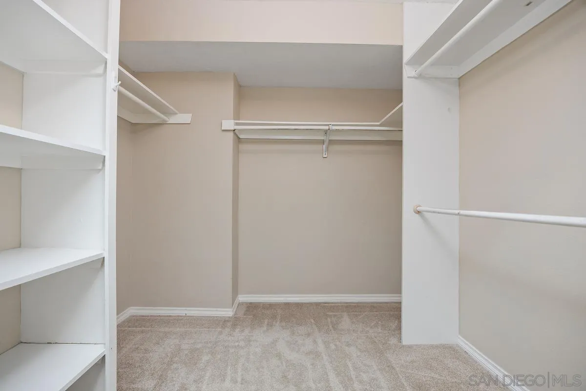 https://cdn.realtyfeed.com/cdn/127/250041455/ae3a1fe6e51aabe269b4dcd008c02ef0.webp