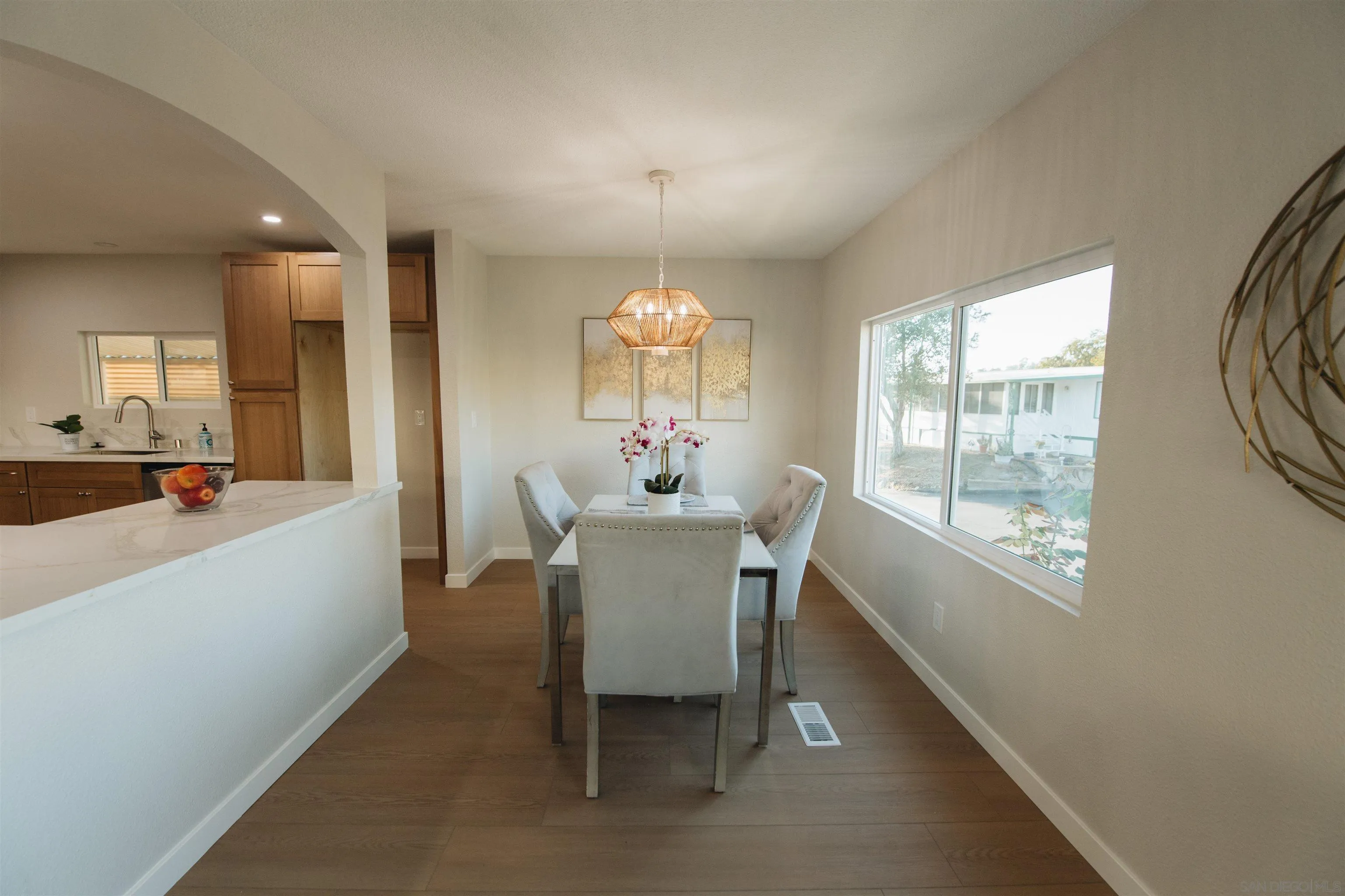 https://cdn.realtyfeed.com/cdn/127/250041458/14ad7c9792bafba983ced54d7dfa9702.webp