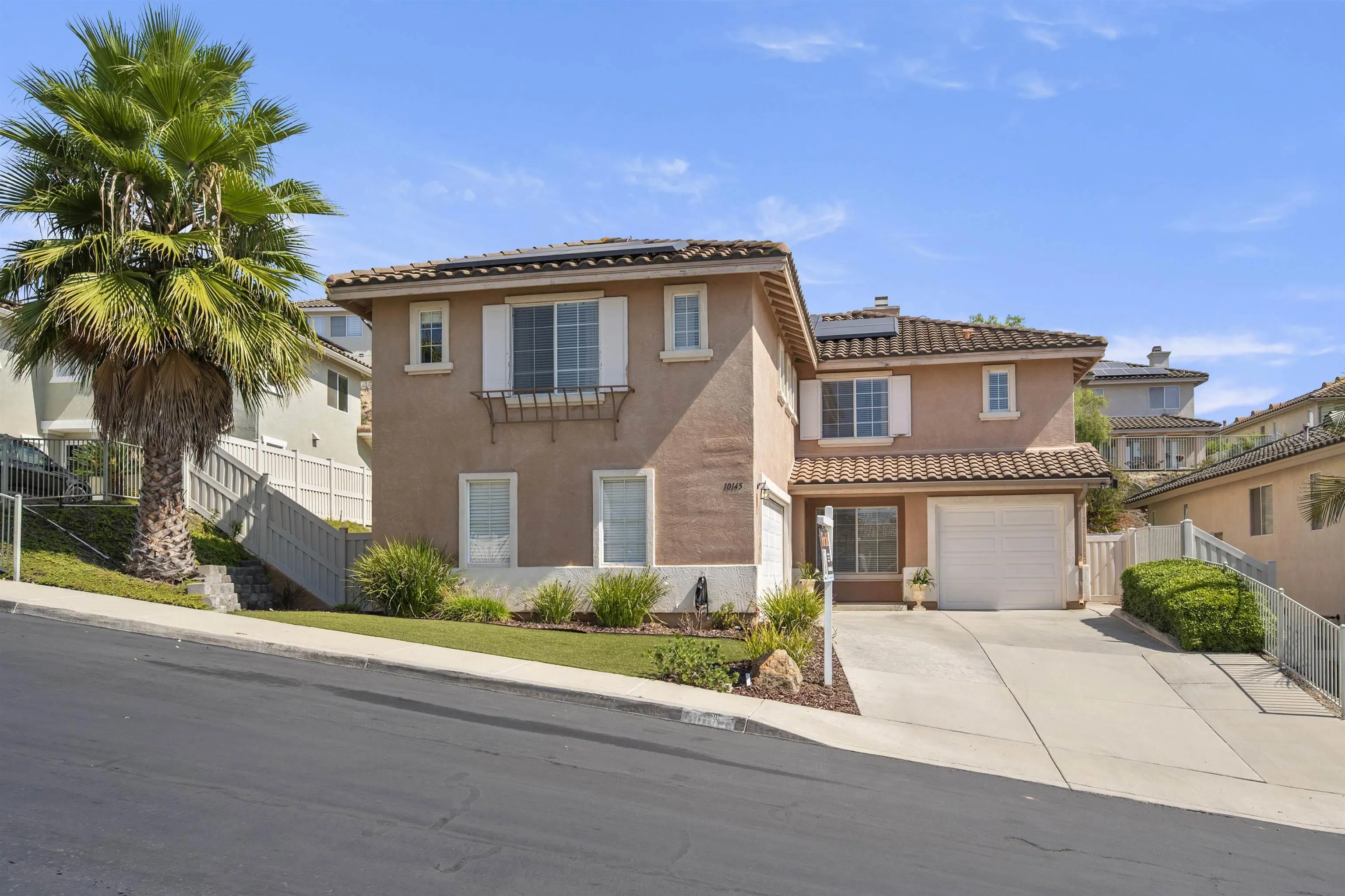 https://cdn.realtyfeed.com/cdn/127/250041471/797bfe592a9157041f60a69b30e6c58c.webp