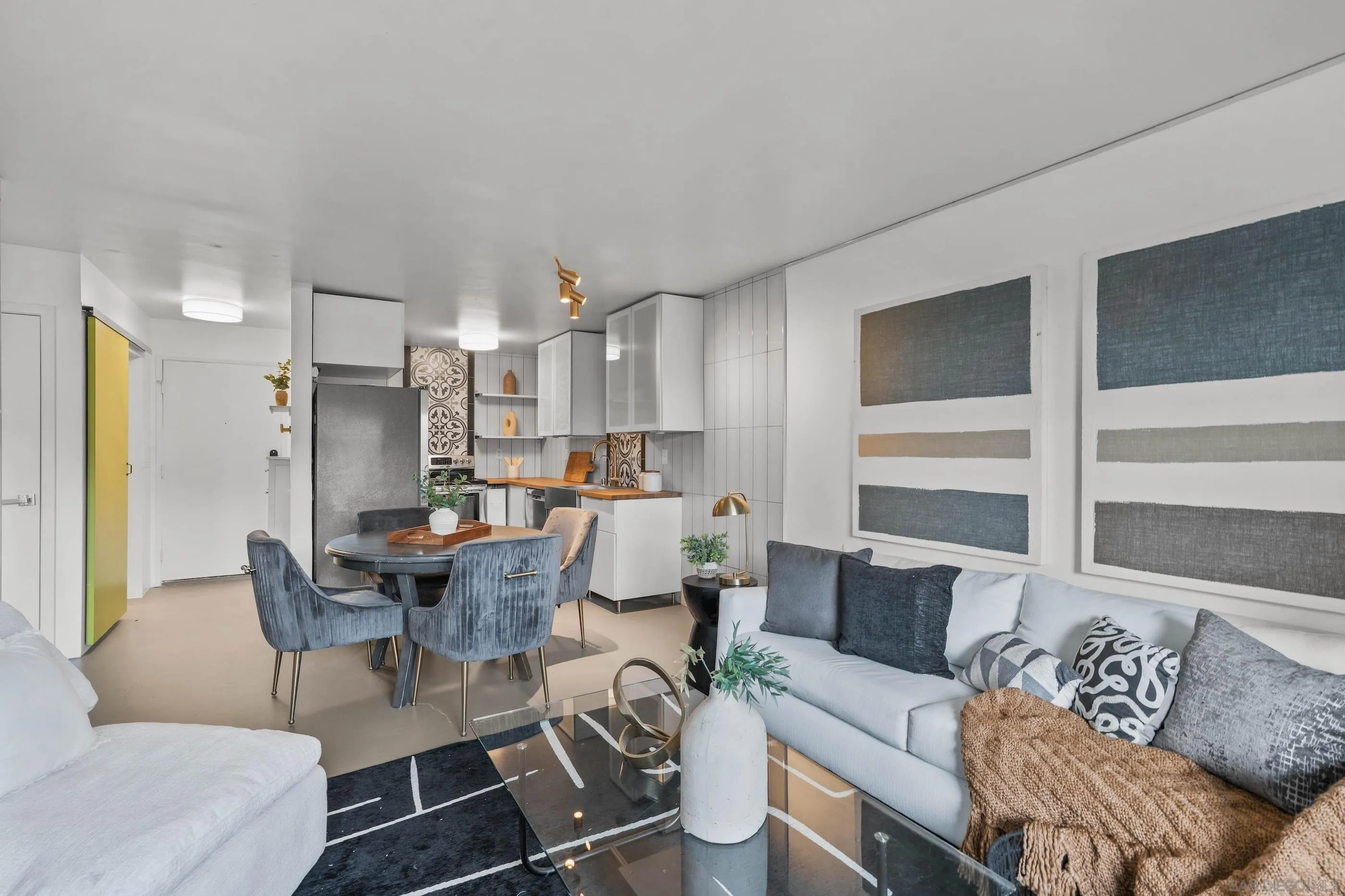https://cdn.realtyfeed.com/cdn/127/250041472/fc22d82481cf7c68239a3ff4b59baf3b.webp