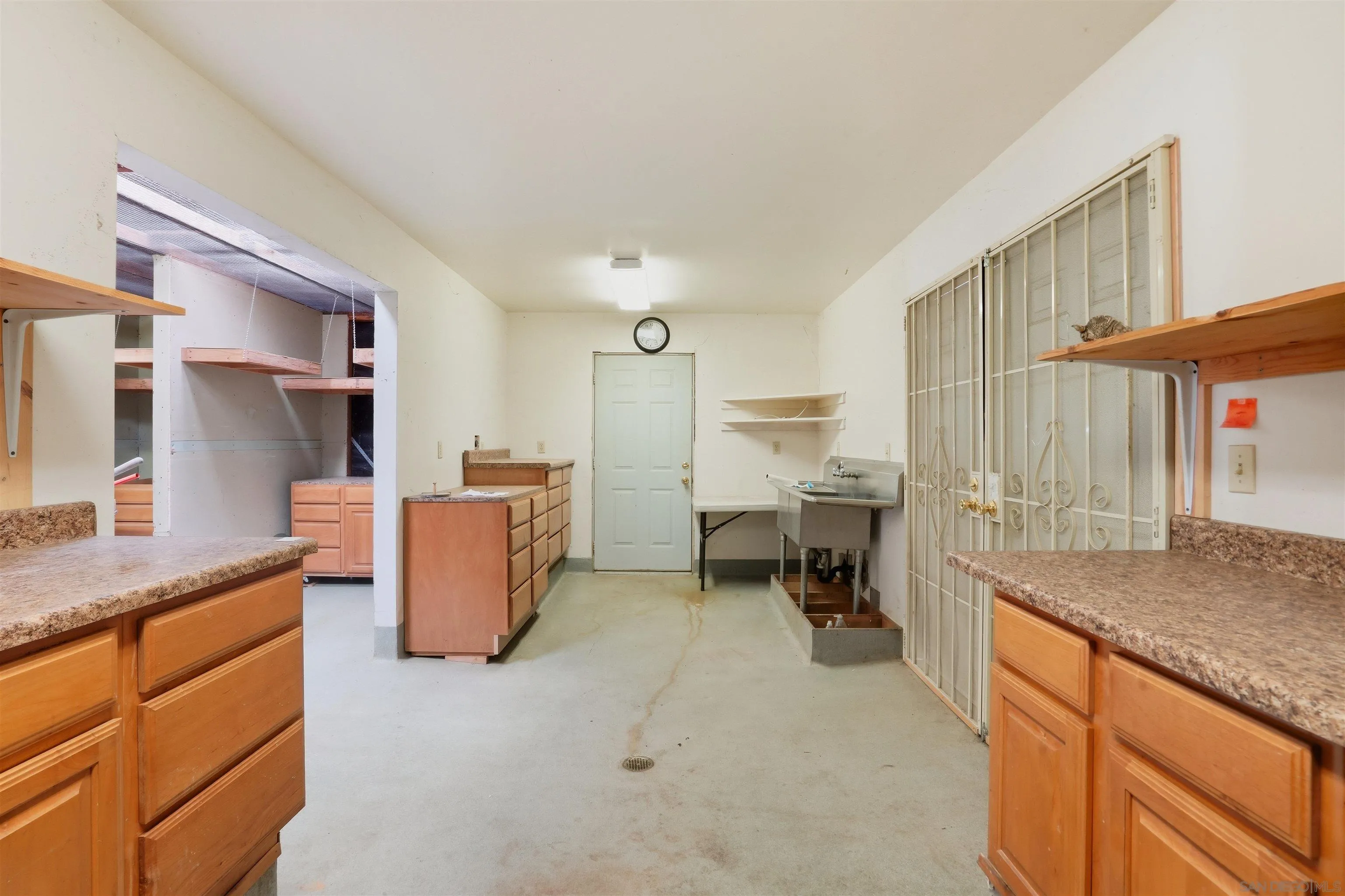 https://cdn.realtyfeed.com/cdn/127/250041474/2ad06ba601d28c965fd339e65e60dae3.webp
