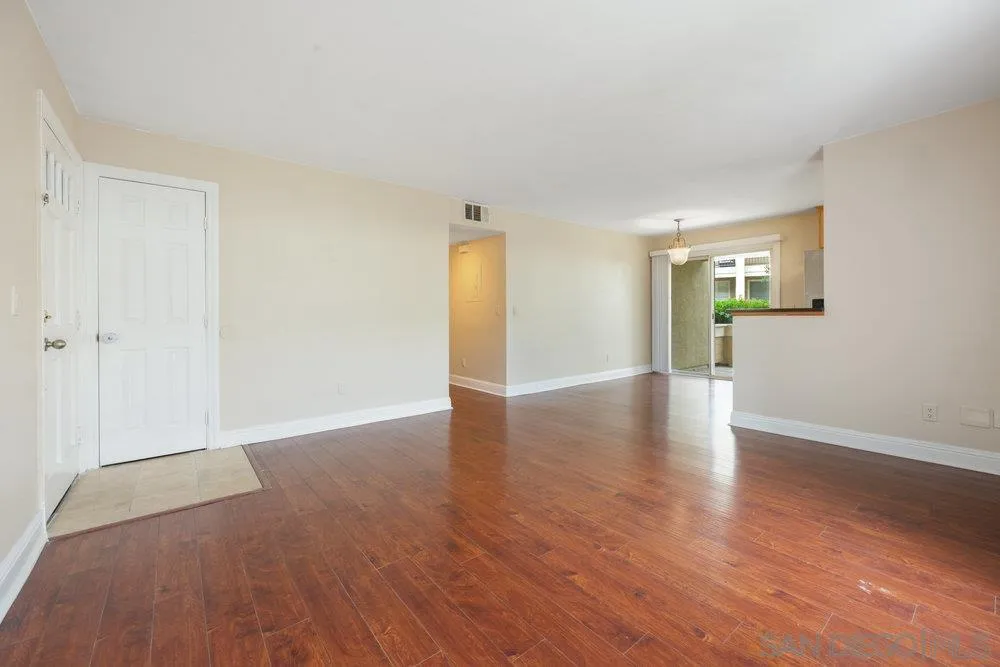 https://cdn.realtyfeed.com/cdn/127/250041481/d77eeafd0188a54e3fb80c1201b7bdbe.webp
