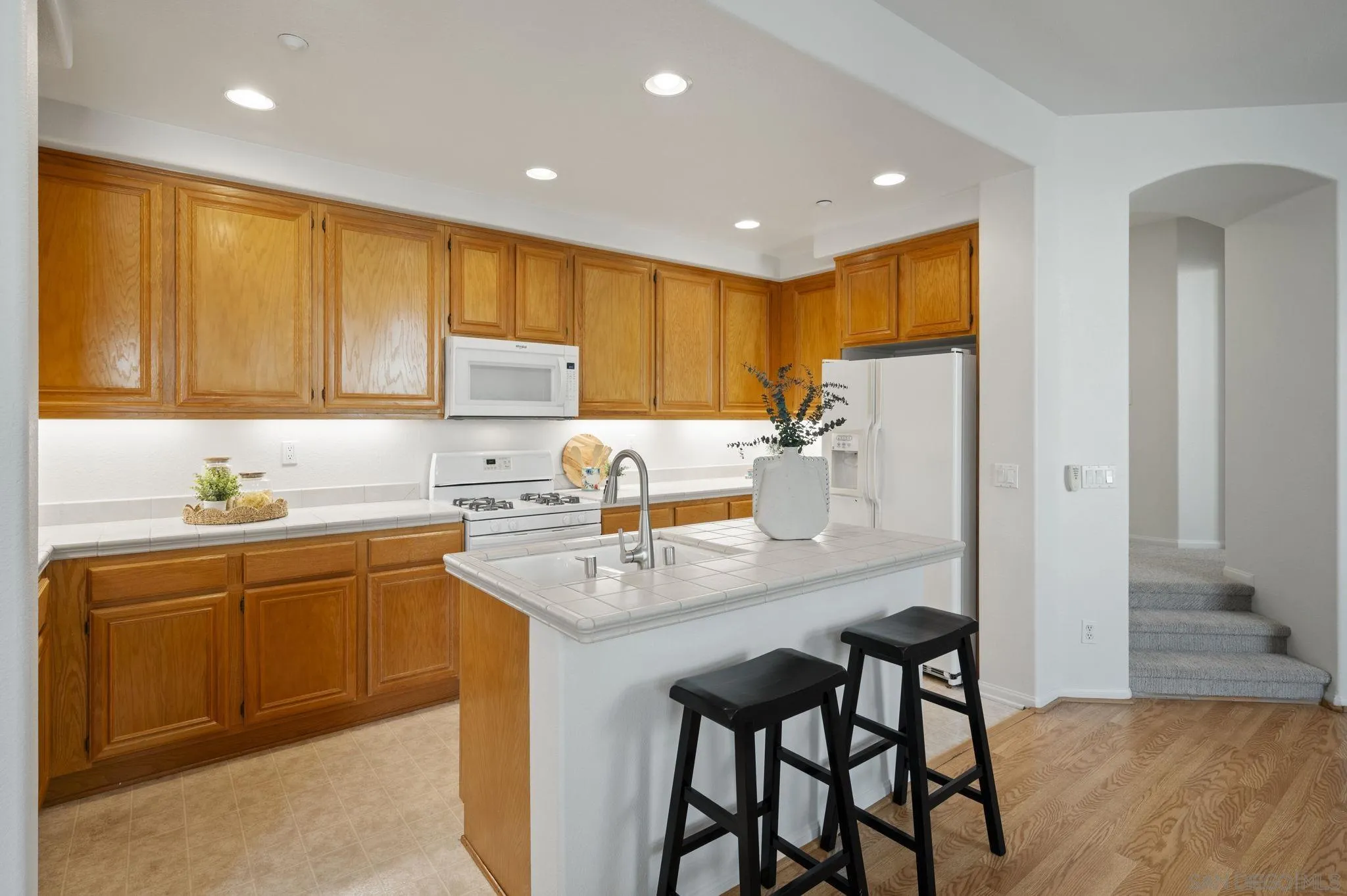 https://cdn.realtyfeed.com/cdn/127/250041482/c81d577eb4eac7a9222f4913a8980ef6.webp