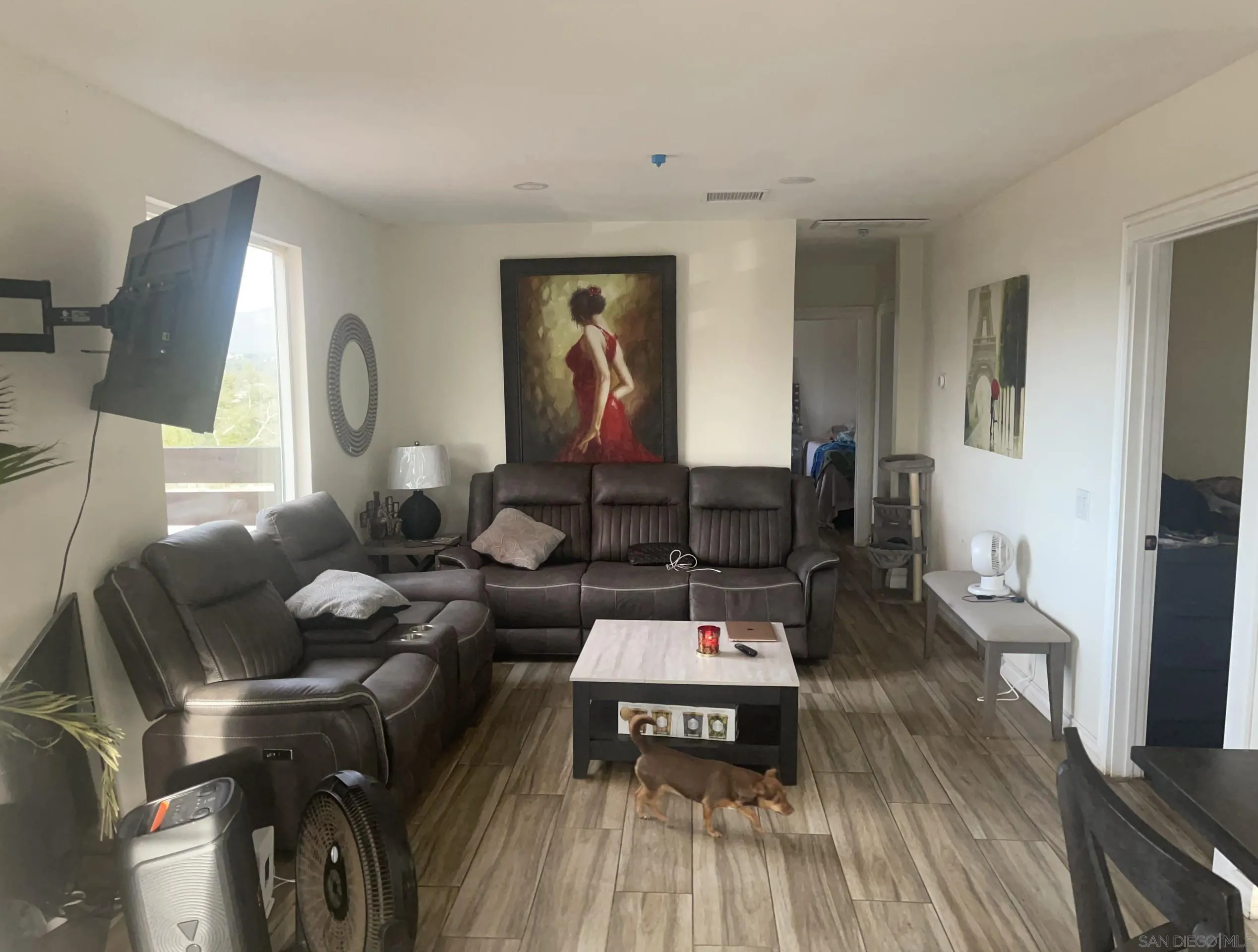 https://cdn.realtyfeed.com/cdn/127/250041483/e268d853f90cc8d36250b98d53b3a3ce.webp