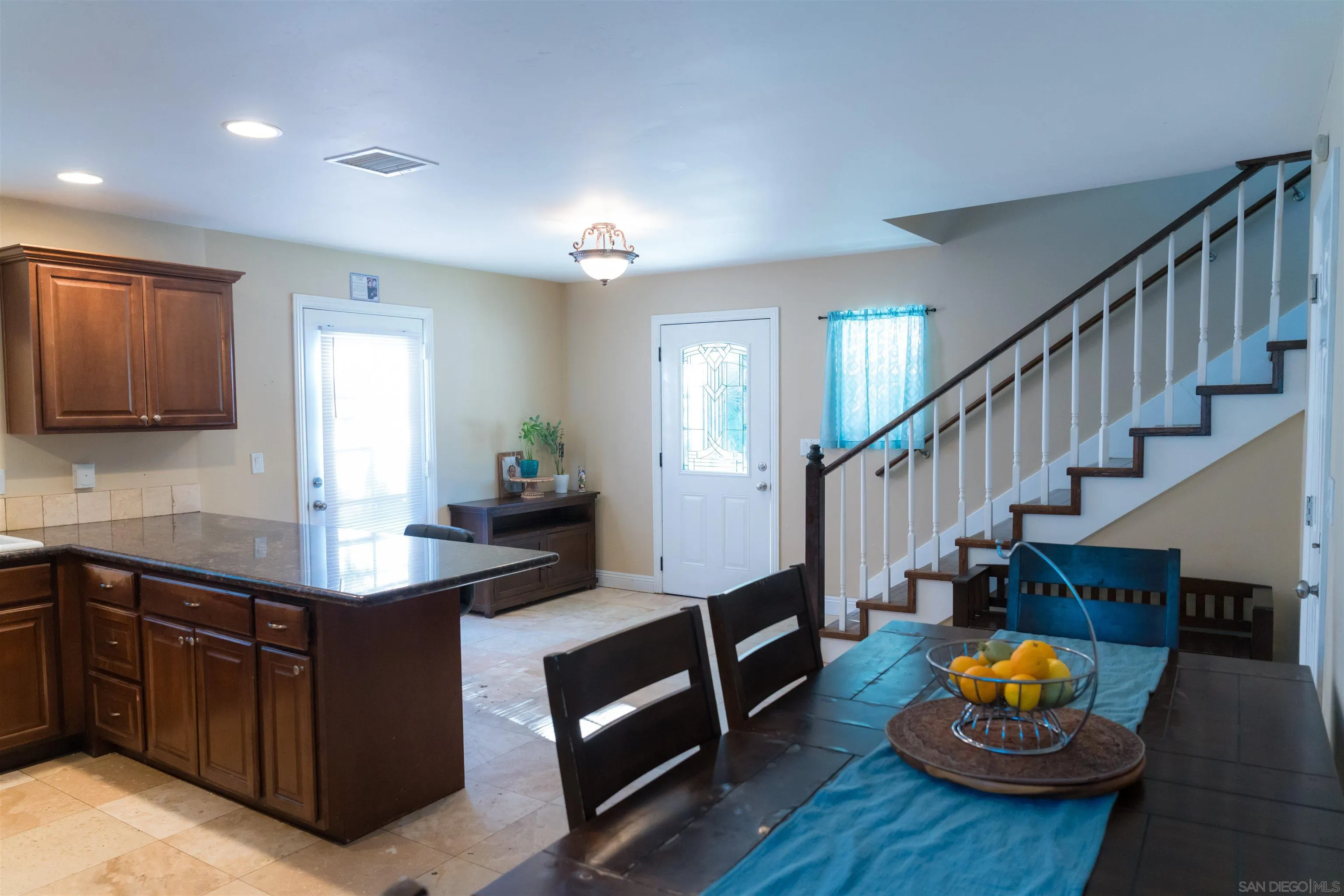 https://cdn.realtyfeed.com/cdn/127/250041485/dc5492ada2f896a0d20c55373ab6480e.webp