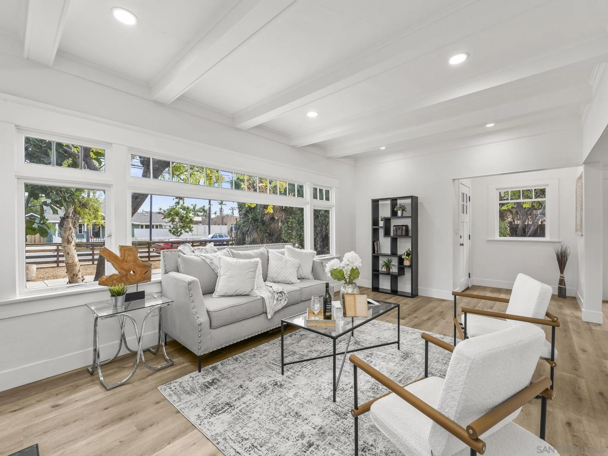 https://cdn.realtyfeed.com/cdn/127/250041486/6651df3b9d082be9c7839a576c1df61c.webp