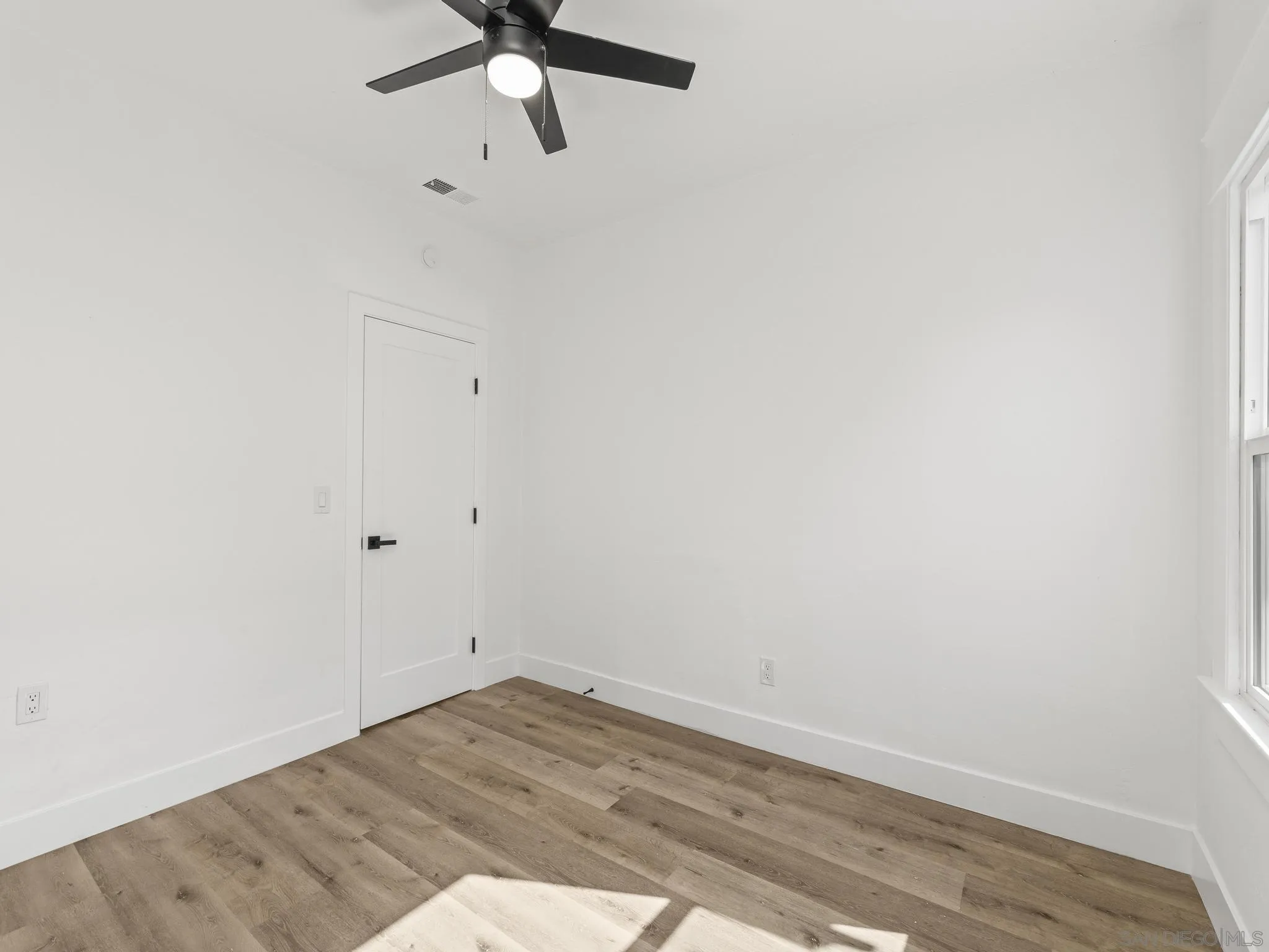 https://cdn.realtyfeed.com/cdn/127/250041486/fcda663b385c91ebd80487ebad1e5f78.webp