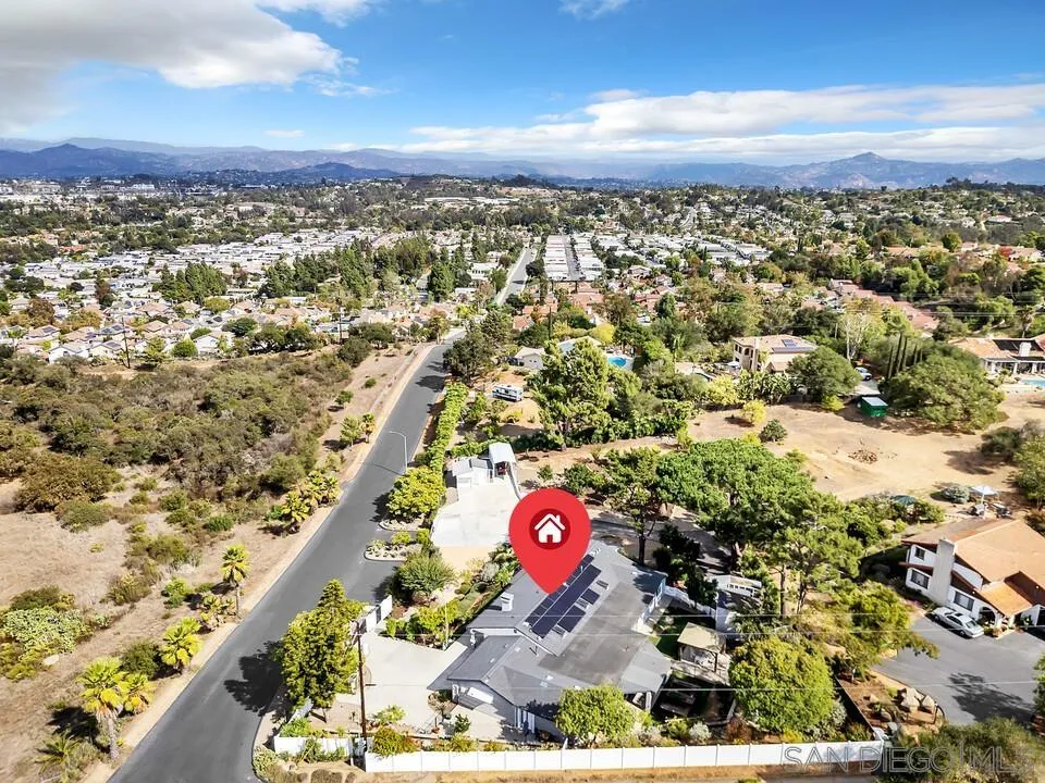 https://cdn.realtyfeed.com/cdn/127/250041488/42612b3a34f845cc05513336a0d5fe8f.webp
