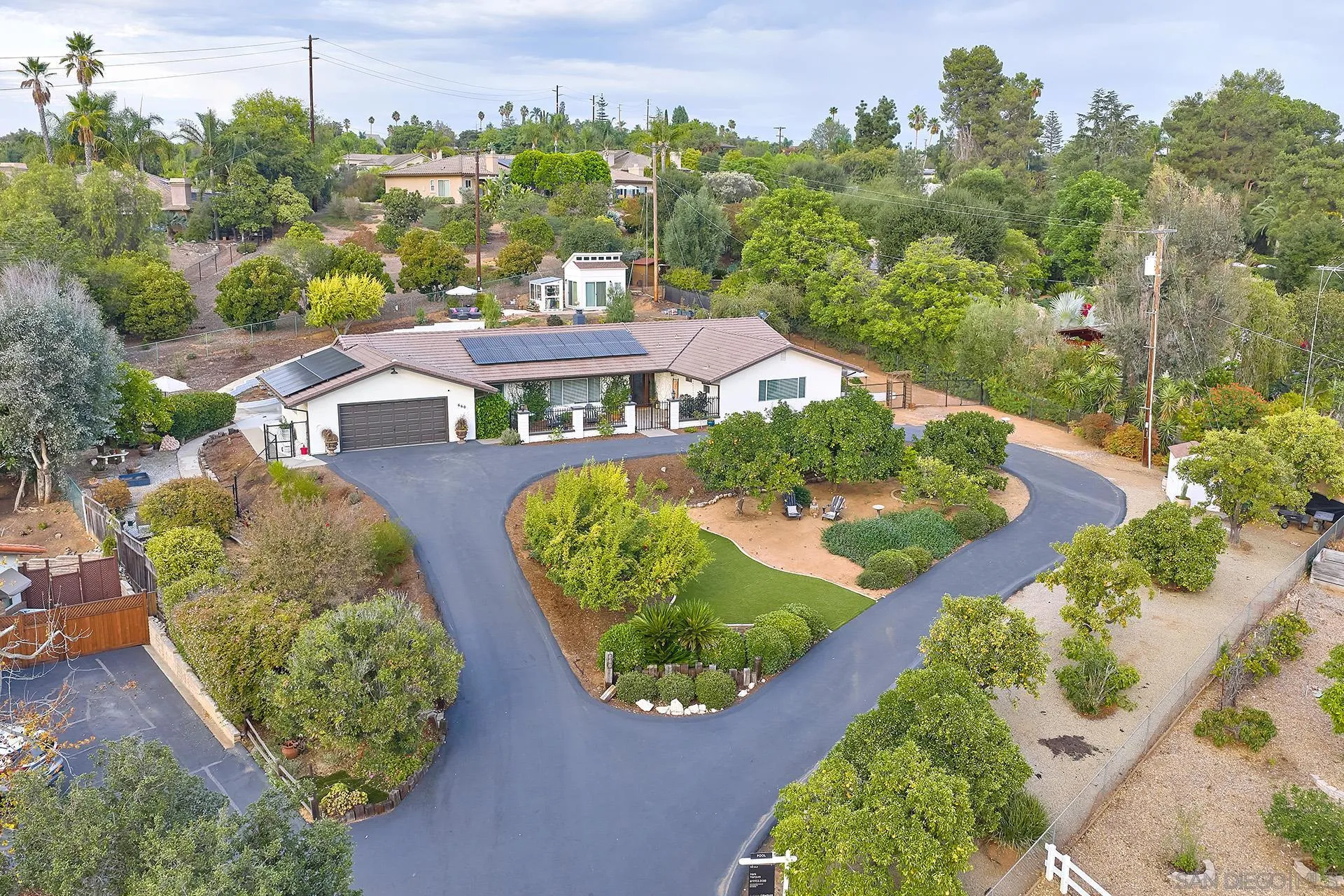 https://cdn.realtyfeed.com/cdn/127/250041489/5c79bd306b15ed0463f7fb29f2884be4.webp