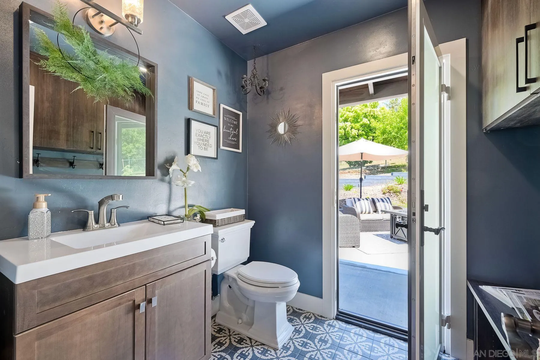 https://cdn.realtyfeed.com/cdn/127/250041489/bd89724c70e2962f57b38d61d21aa8fd.webp
