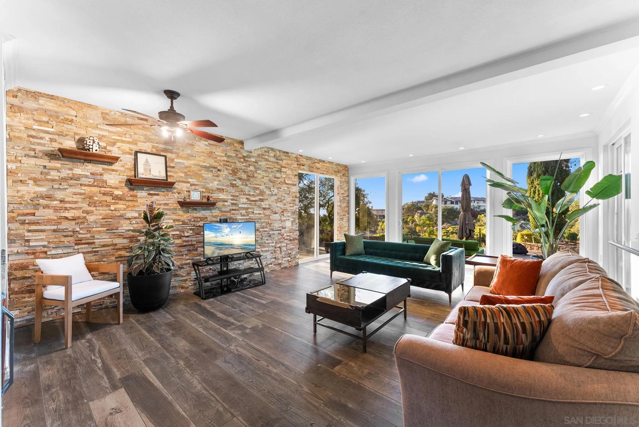 https://cdn.realtyfeed.com/cdn/127/250041491/043ba82116368fe5988e6e07bc0b3b52.webp