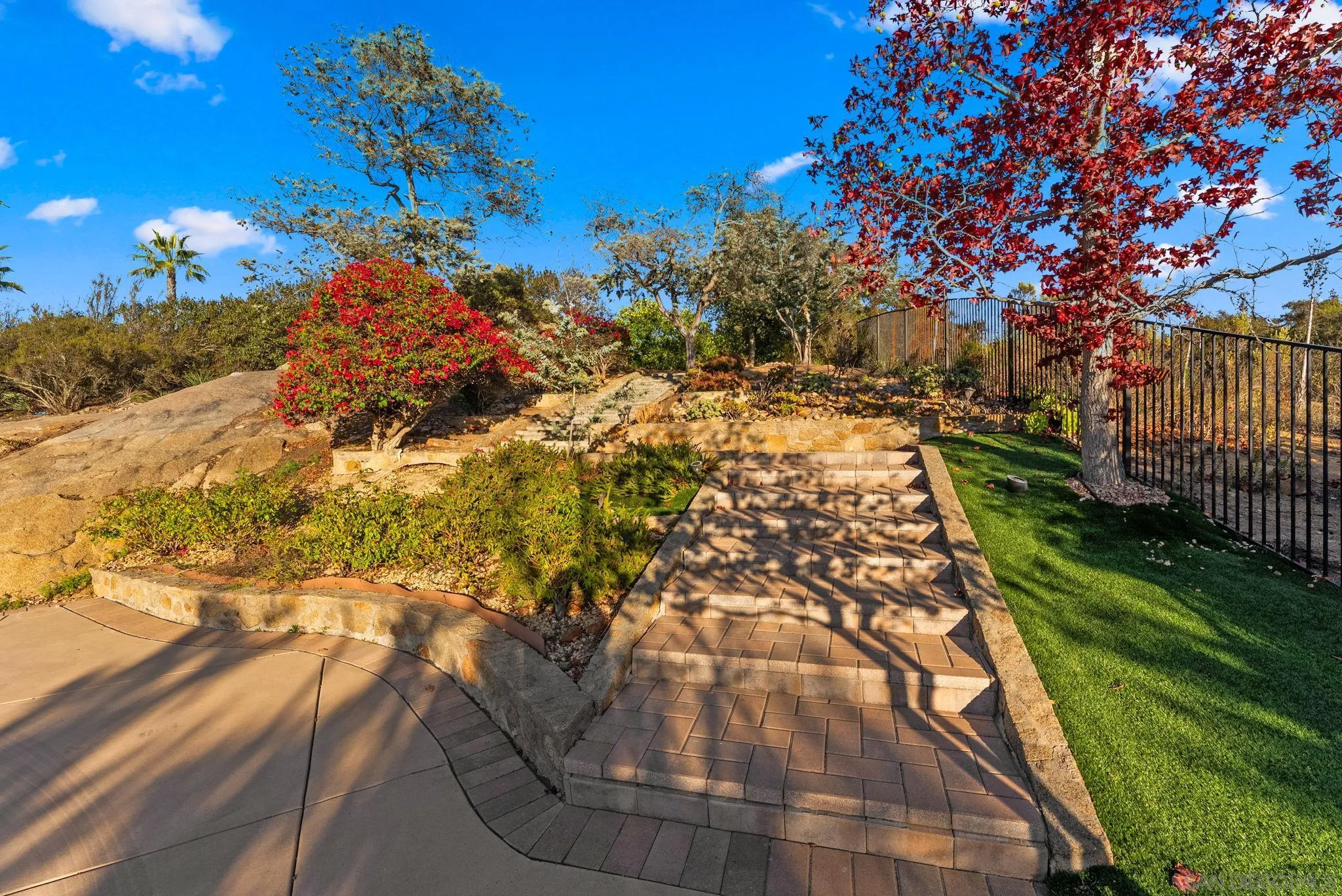 29059 Meadow Glen Way W, Escondido, CA, 92026