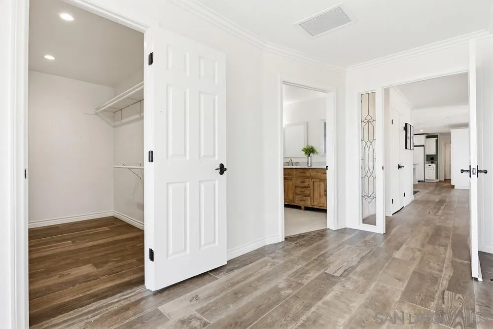 29059 Meadow Glen Way W, Escondido, CA, 92026