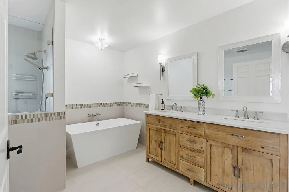 29059 Meadow Glen Way W, Escondido, CA, 92026