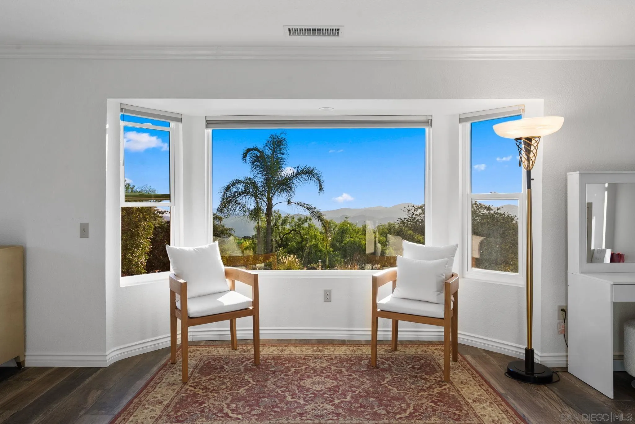 https://cdn.realtyfeed.com/cdn/127/250041491/9983c18a26e408b9ecb8b06a9f76731e.webp