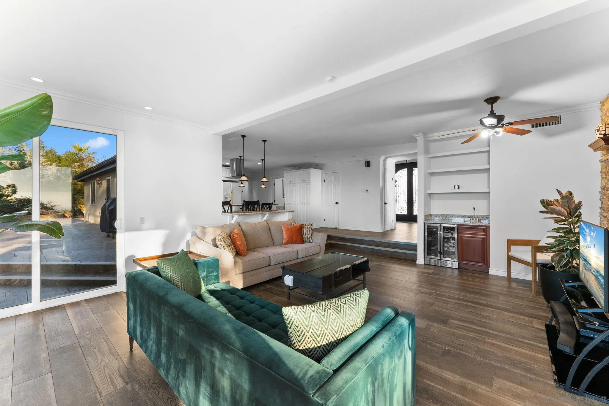 https://cdn.realtyfeed.com/cdn/127/250041491/c35a65b6604b27a196c6332e6c441c75.webp
