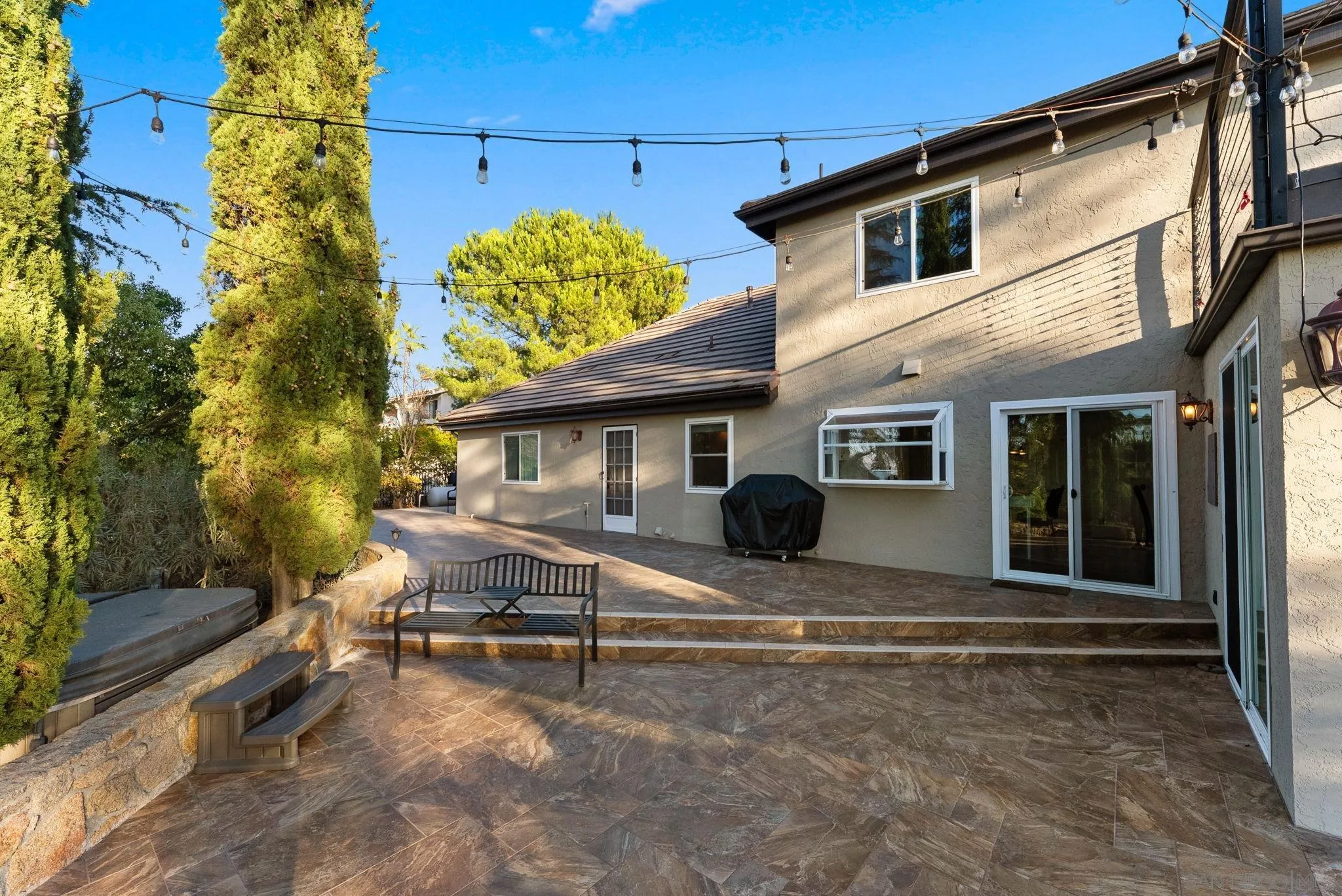 https://cdn.realtyfeed.com/cdn/127/250041491/cf7d1580d6ef5beebbcc752004a64048.webp
