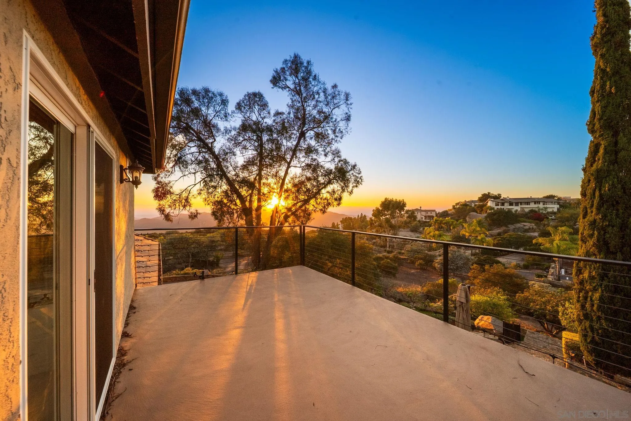 29059 Meadow Glen Way W, Escondido, CA, 92026