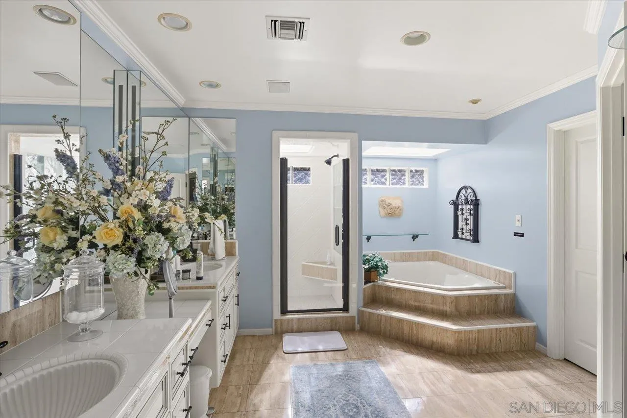 https://cdn.realtyfeed.com/cdn/127/250041492/7d2669ba075bd2657da06a588d9aaa9e.webp