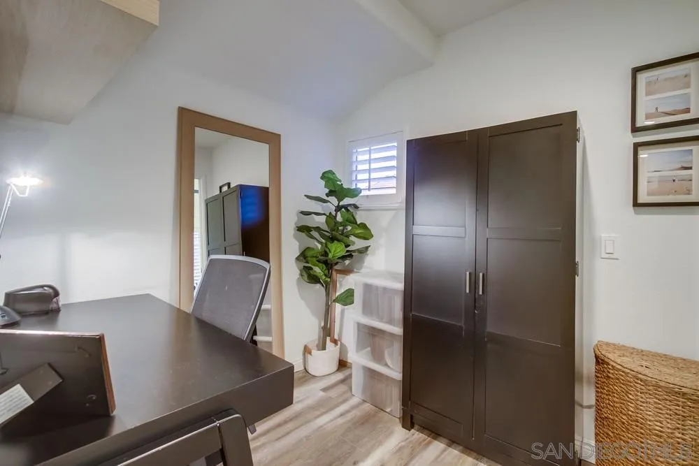 https://cdn.realtyfeed.com/cdn/127/250041493/57f50ac8b700d159f578fb718f24e874.webp