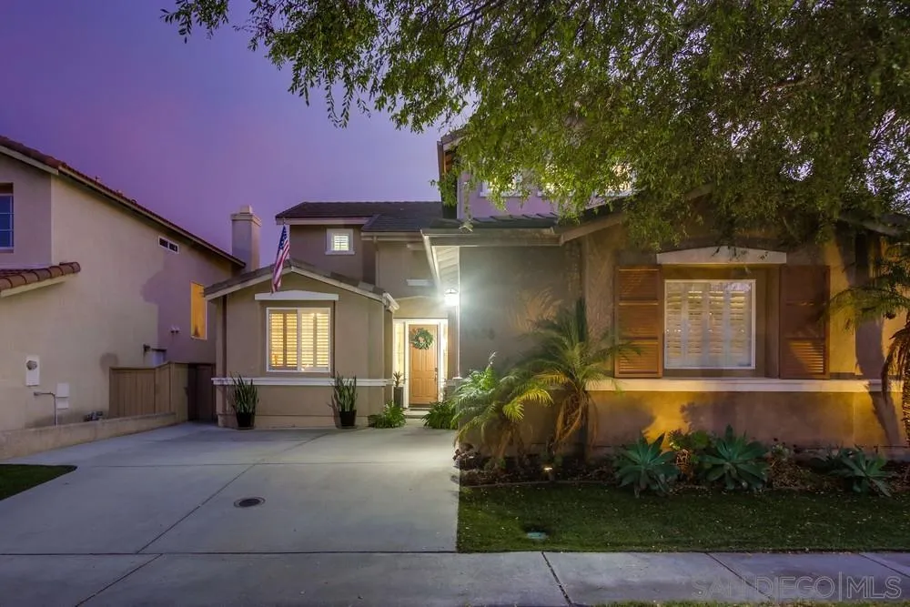 https://cdn.realtyfeed.com/cdn/127/250041493/fdf6f6f0a1eef00a0853d29bd20aaa44.webp
