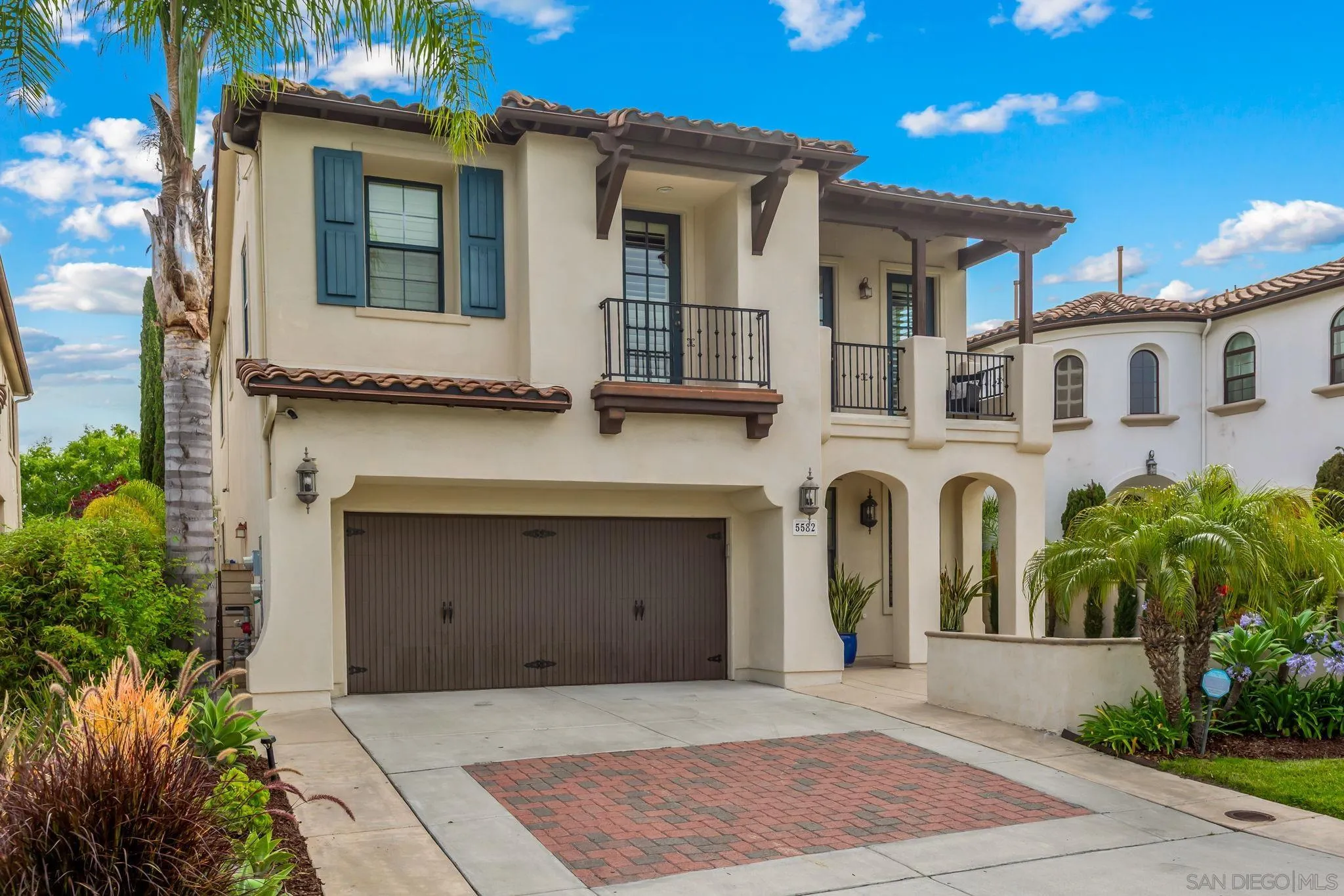 https://cdn.realtyfeed.com/cdn/127/250041495/0350f7446dfc5f1a39ab45ee7bab5810.webp