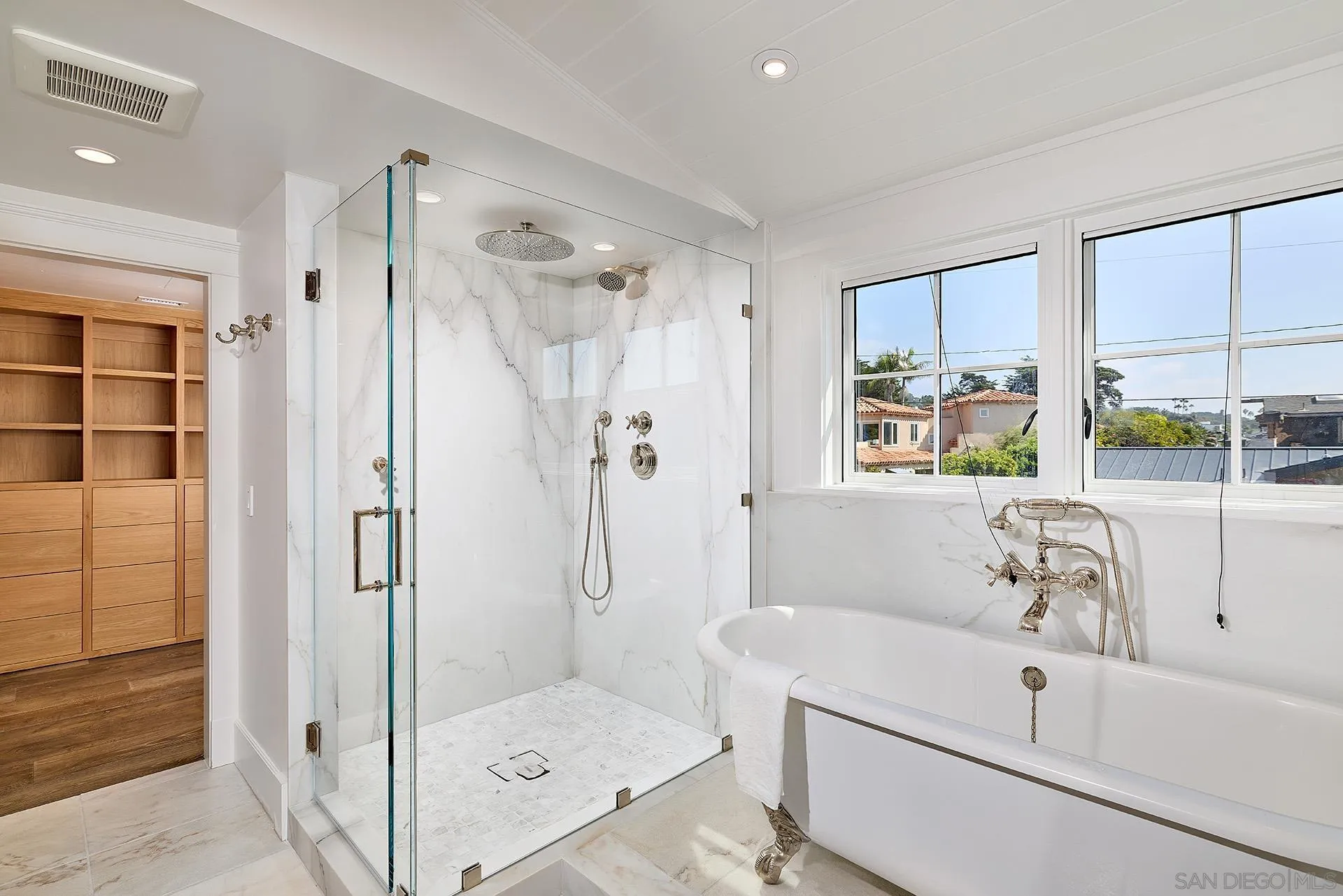 https://cdn.realtyfeed.com/cdn/127/250041502/4e59de3d29f7c560f7dc2c00e260a5dd.webp