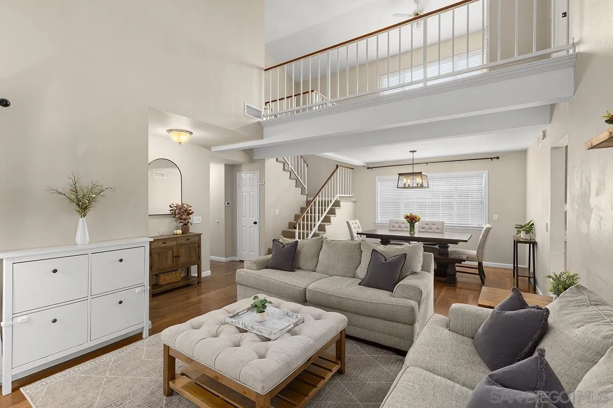 https://cdn.realtyfeed.com/cdn/127/250041508/2d8a2acf61b55a9e9205456e2a6fc50f.webp