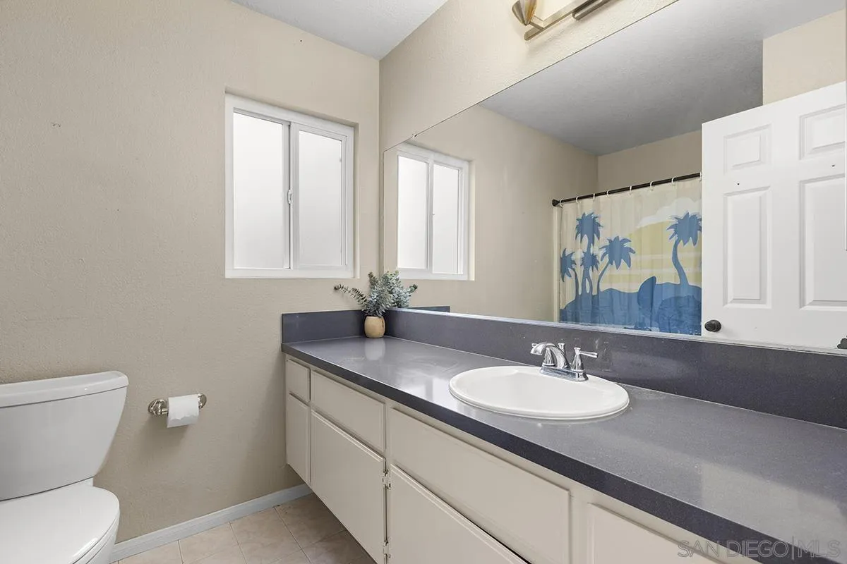https://cdn.realtyfeed.com/cdn/127/250041508/c73abf6dbe3e4662da4952986edd7838.webp