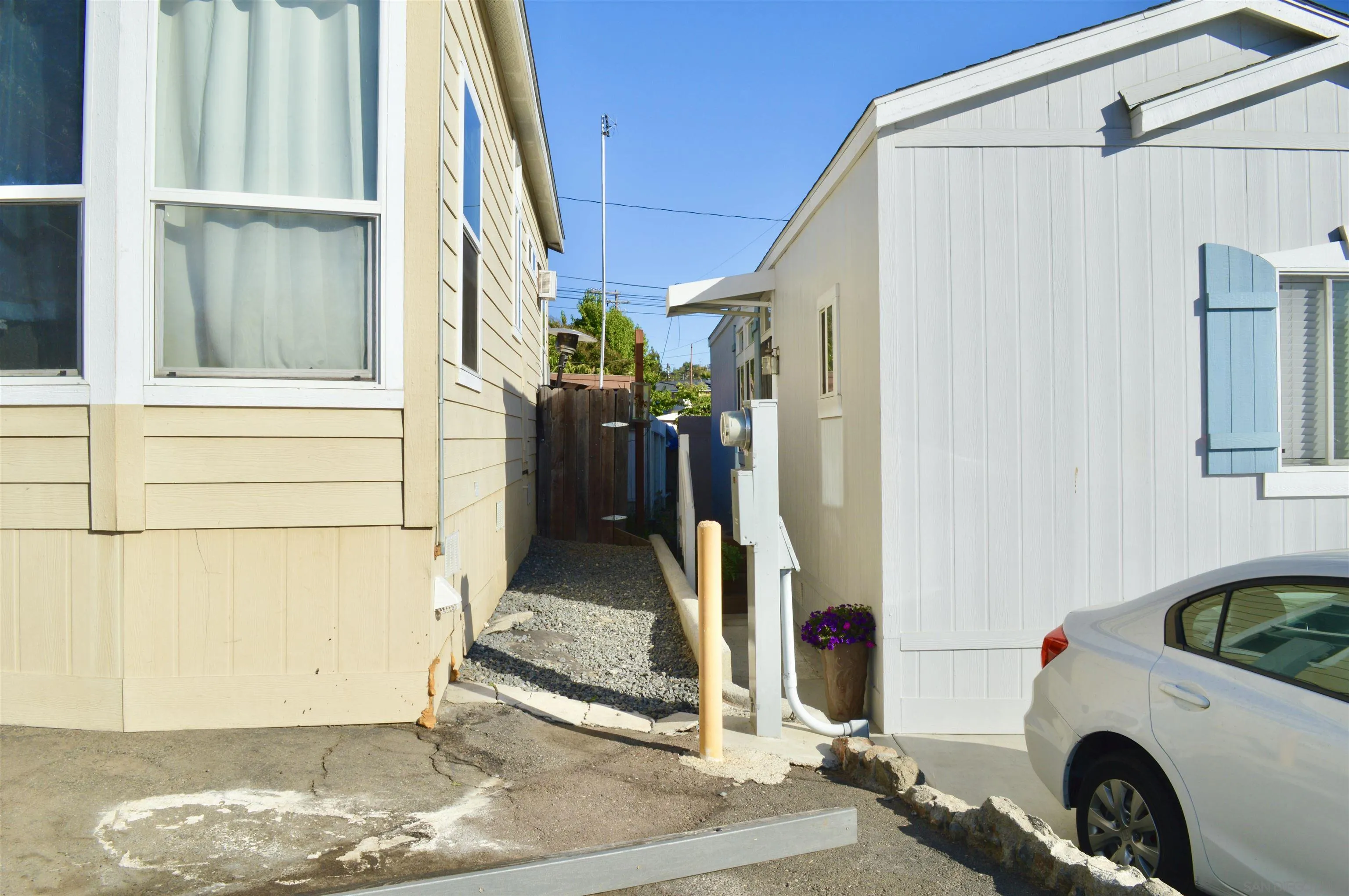 https://cdn.realtyfeed.com/cdn/127/250041512/ff9167e243089d1a55278d716bdc3e2c.webp