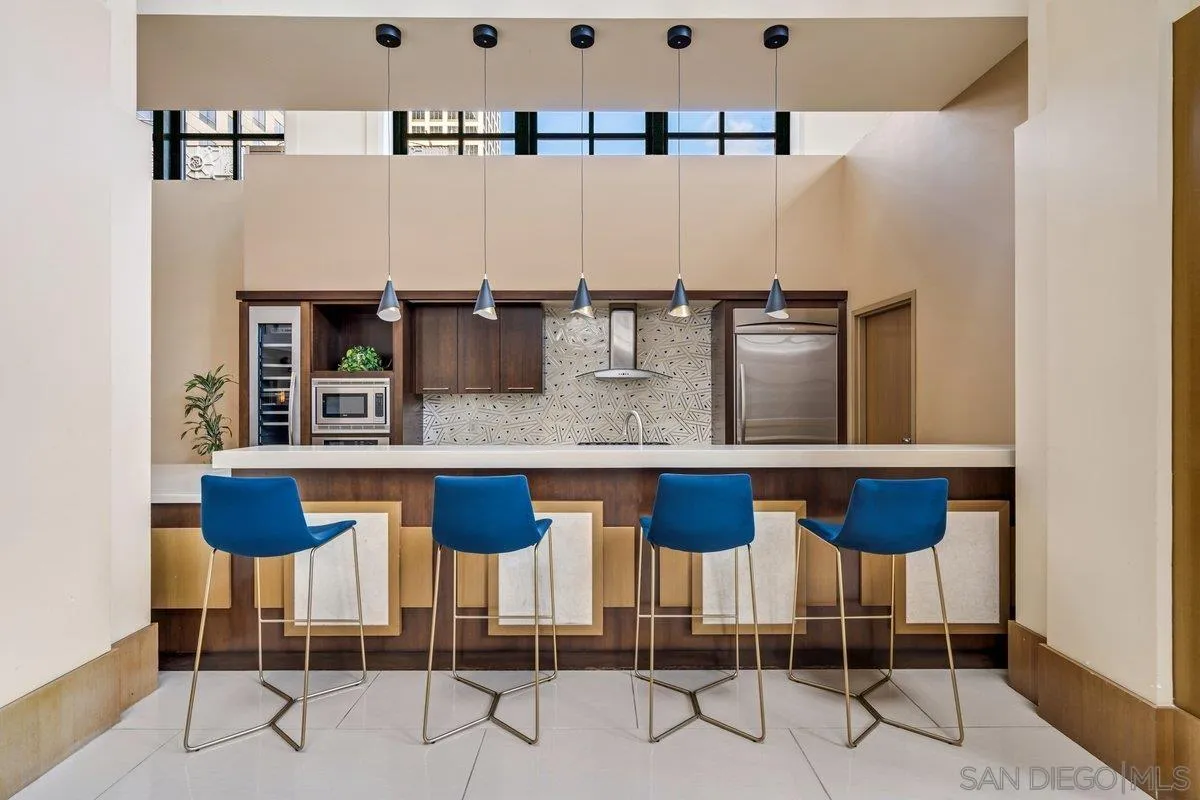 https://cdn.realtyfeed.com/cdn/127/250041514/7f68b4596fdc9fdb0d10547de5225d7b.webp