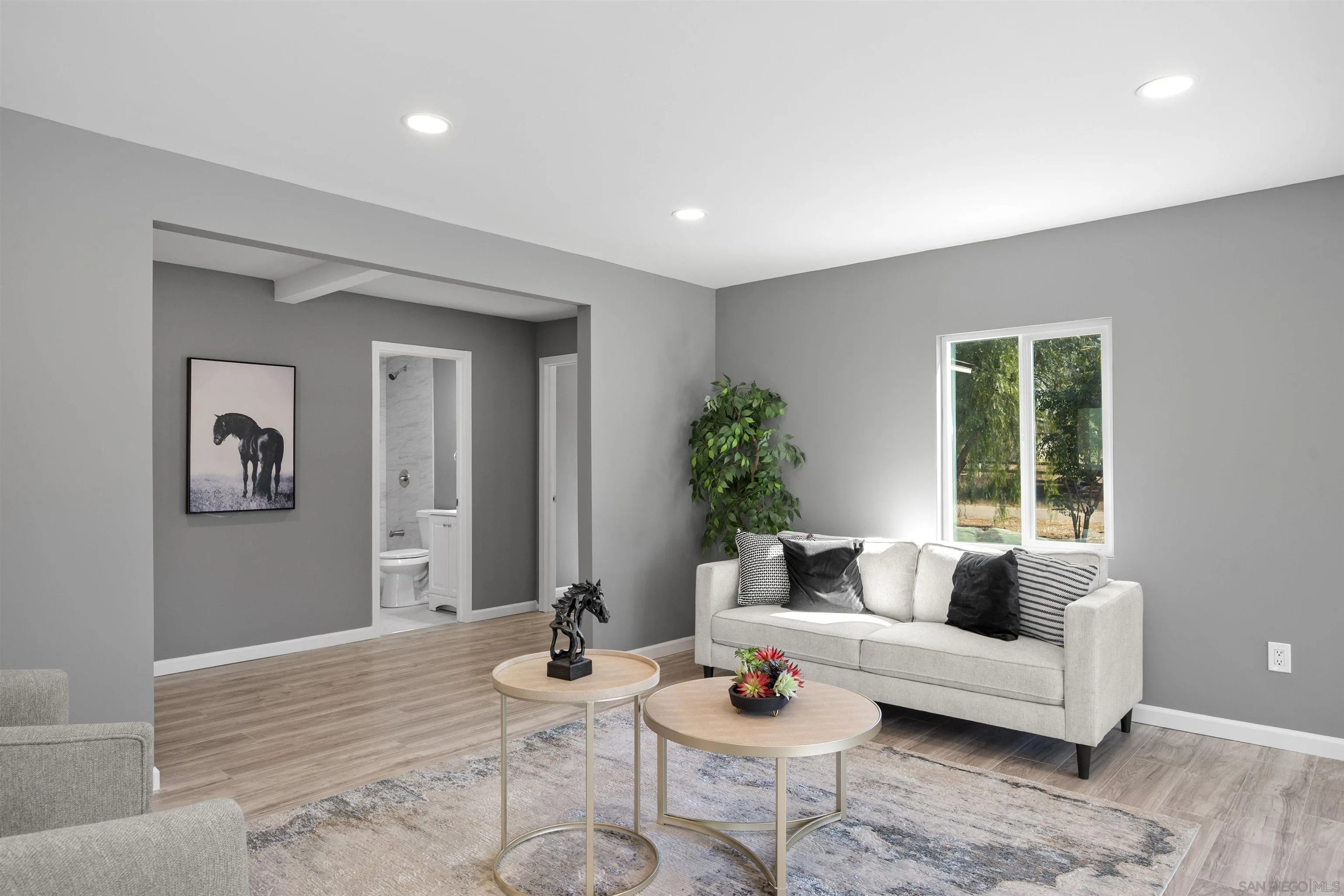 https://cdn.realtyfeed.com/cdn/127/250041527/d9fa81b2834e8d46d6c844c406068c7b.webp