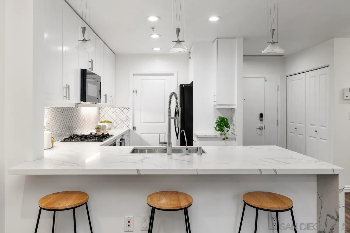 Photo #9: 250041529 Listing: Photo #9