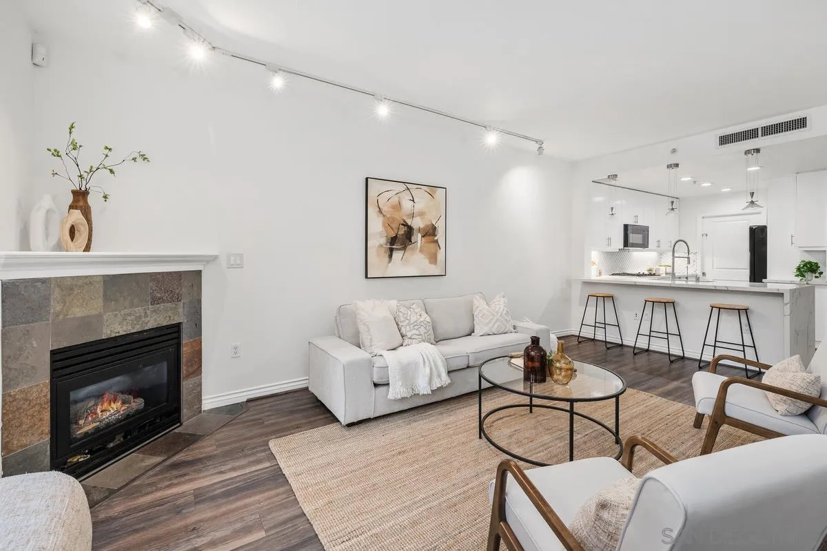 Photo #6: 250041529 Listing 