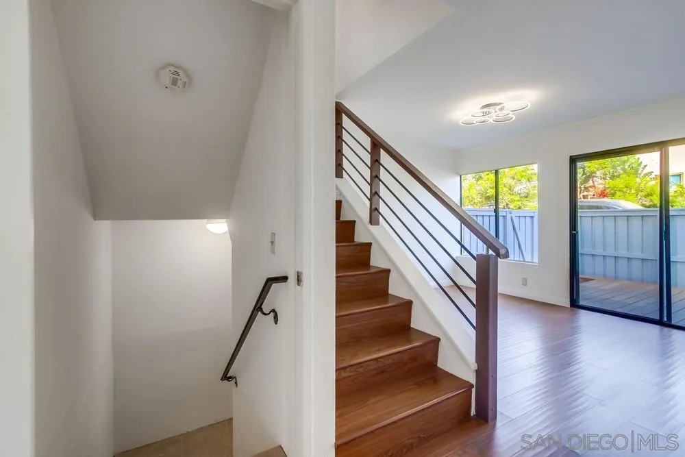 https://cdn.realtyfeed.com/cdn/127/250041530/3b22a43b7847868ad93335cfc3843ae5.webp