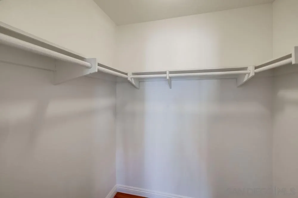 https://cdn.realtyfeed.com/cdn/127/250041530/6e12c0f4f971048f5fd14c491f3080f5.webp