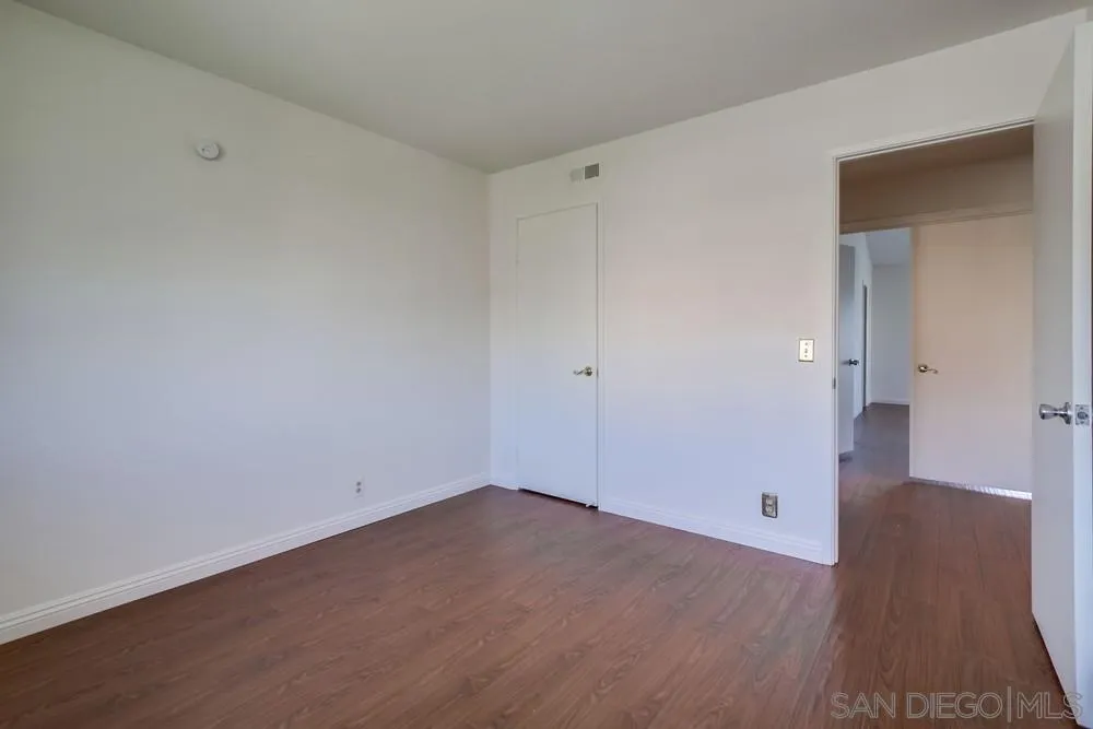 https://cdn.realtyfeed.com/cdn/127/250041530/f83d200d01a3585f59e3c98529d4ef73.webp