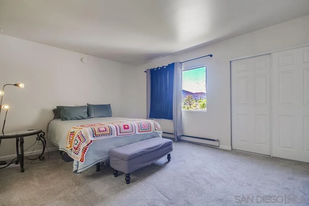 https://cdn.realtyfeed.com/cdn/127/250041531/71f7fcce18f0347da8c8d17a50fe0a31.webp