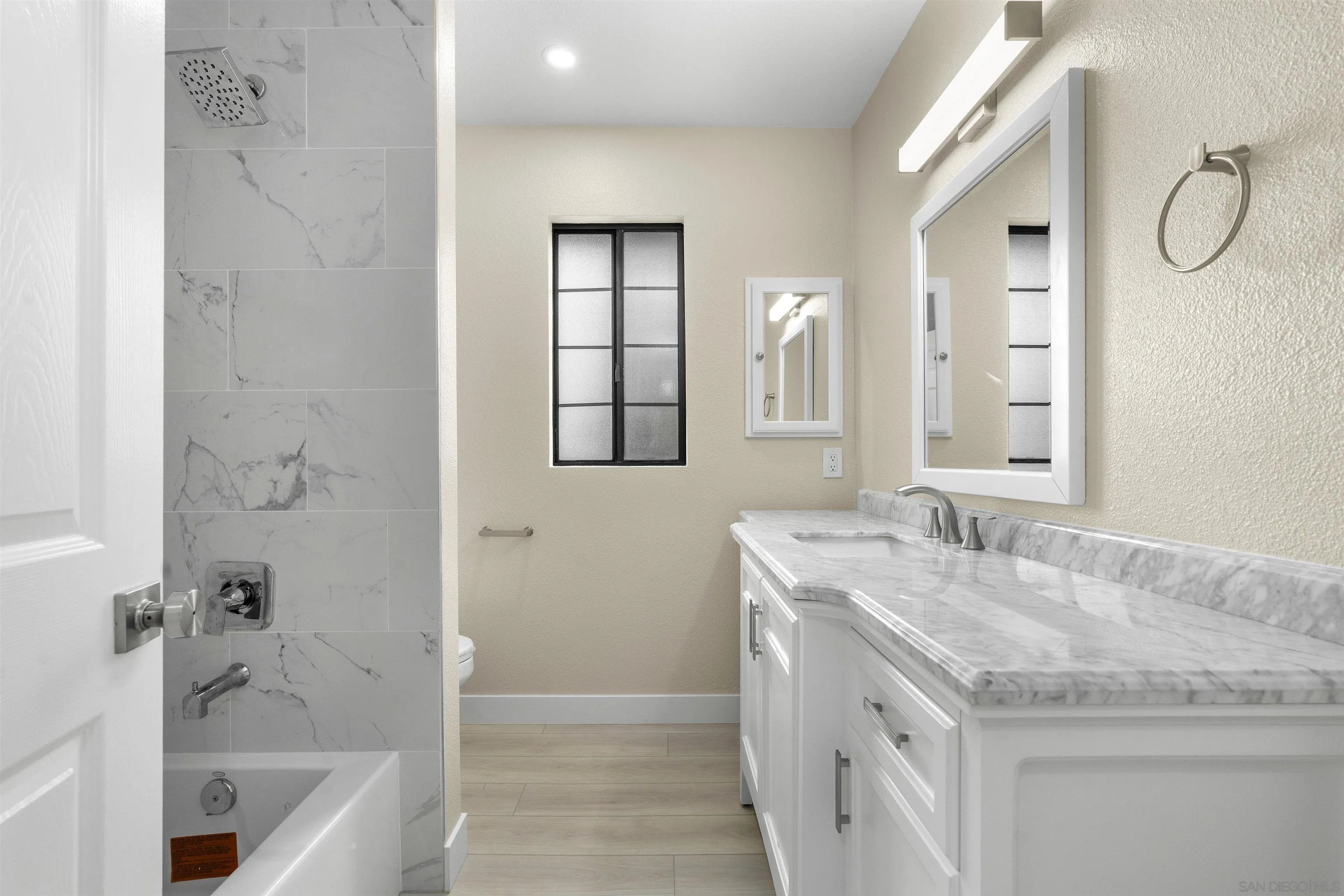 https://cdn.realtyfeed.com/cdn/127/250041535/758b408520c3cf9fe2d71d942660fb2e.webp