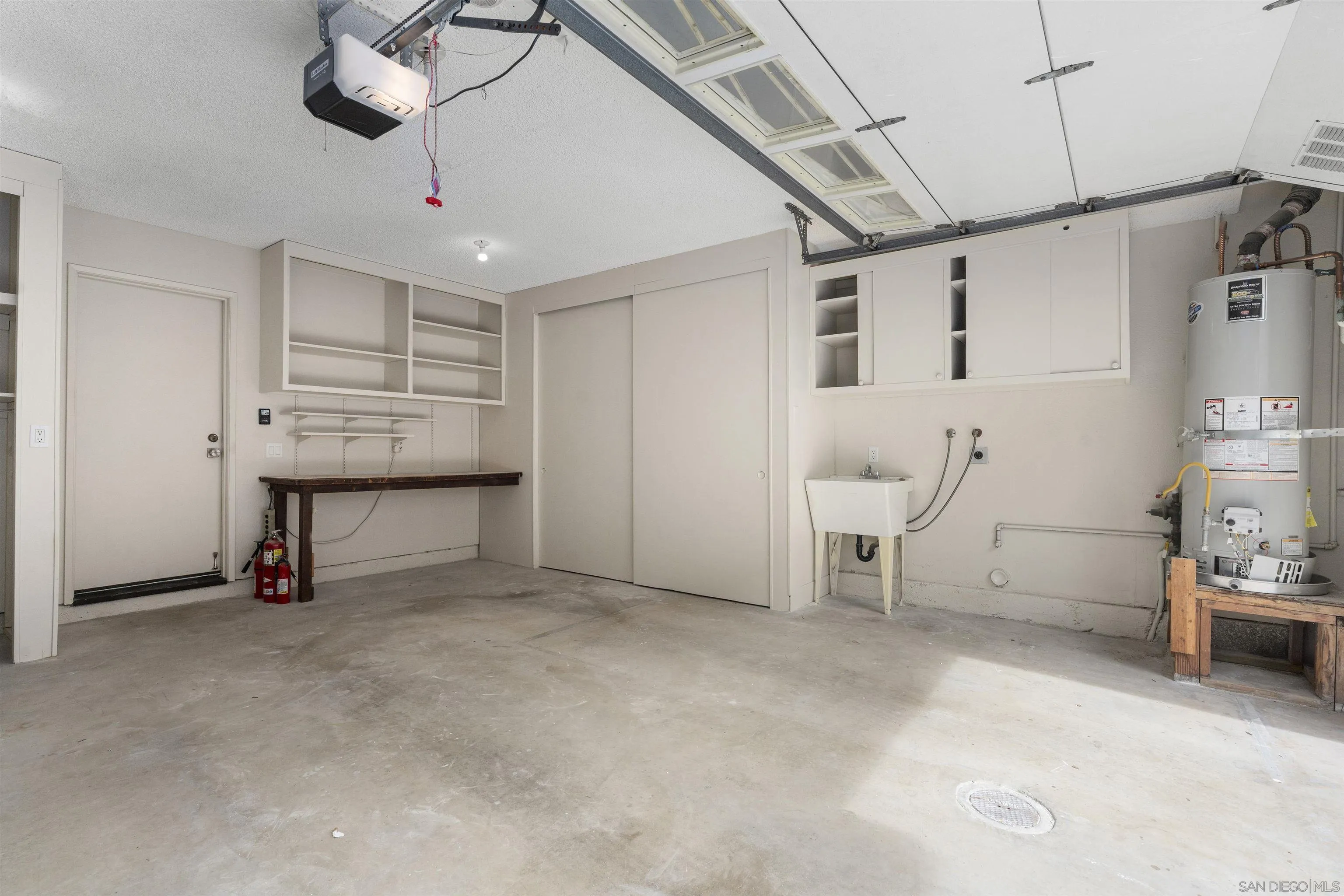 https://cdn.realtyfeed.com/cdn/127/250041535/c4a27e88fea6043ebc1df3ae6a18dbc4.webp