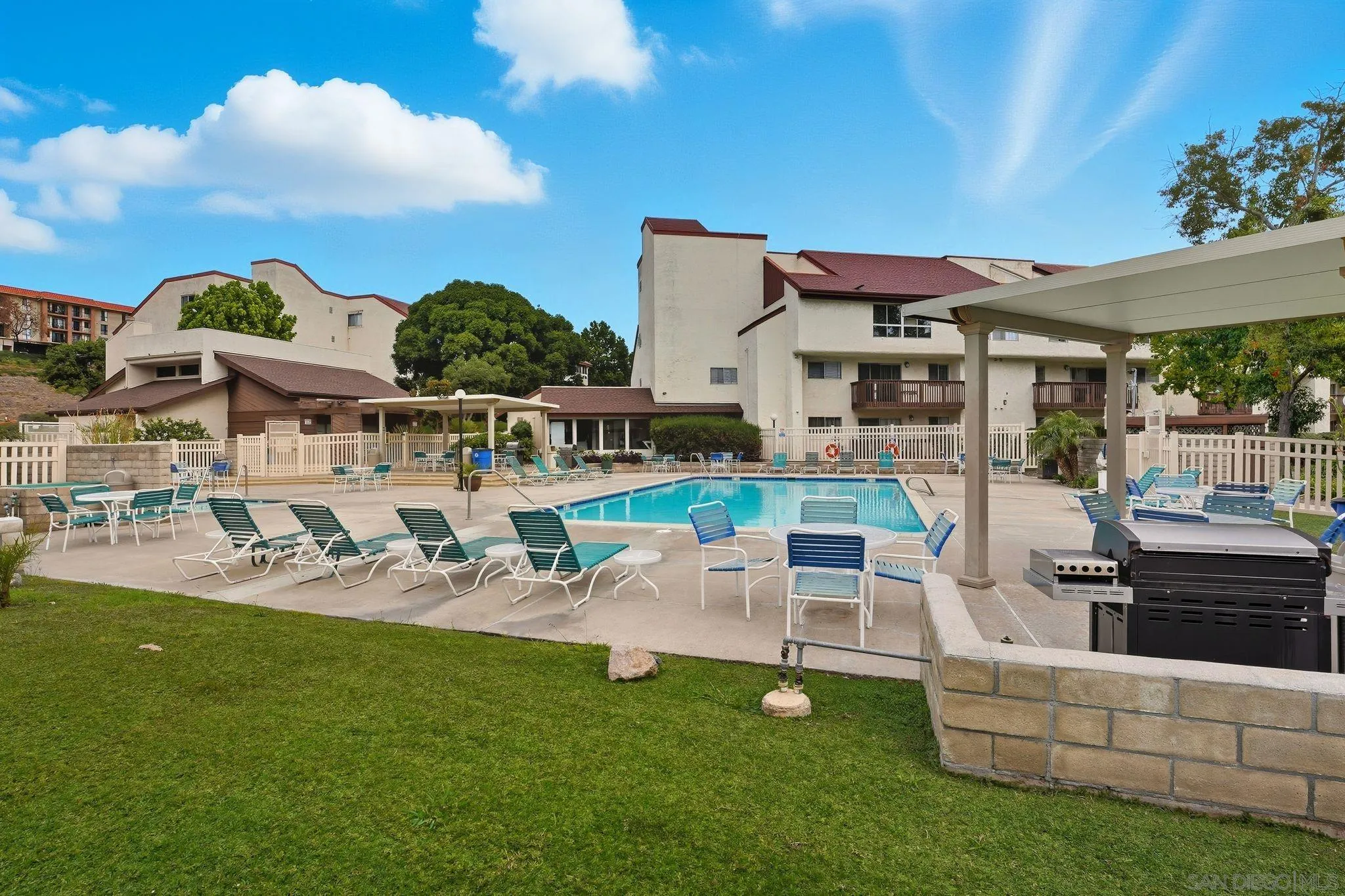 https://cdn.realtyfeed.com/cdn/127/250041536/e475625d2ac8ffc57b3a08056a8964e9.webp