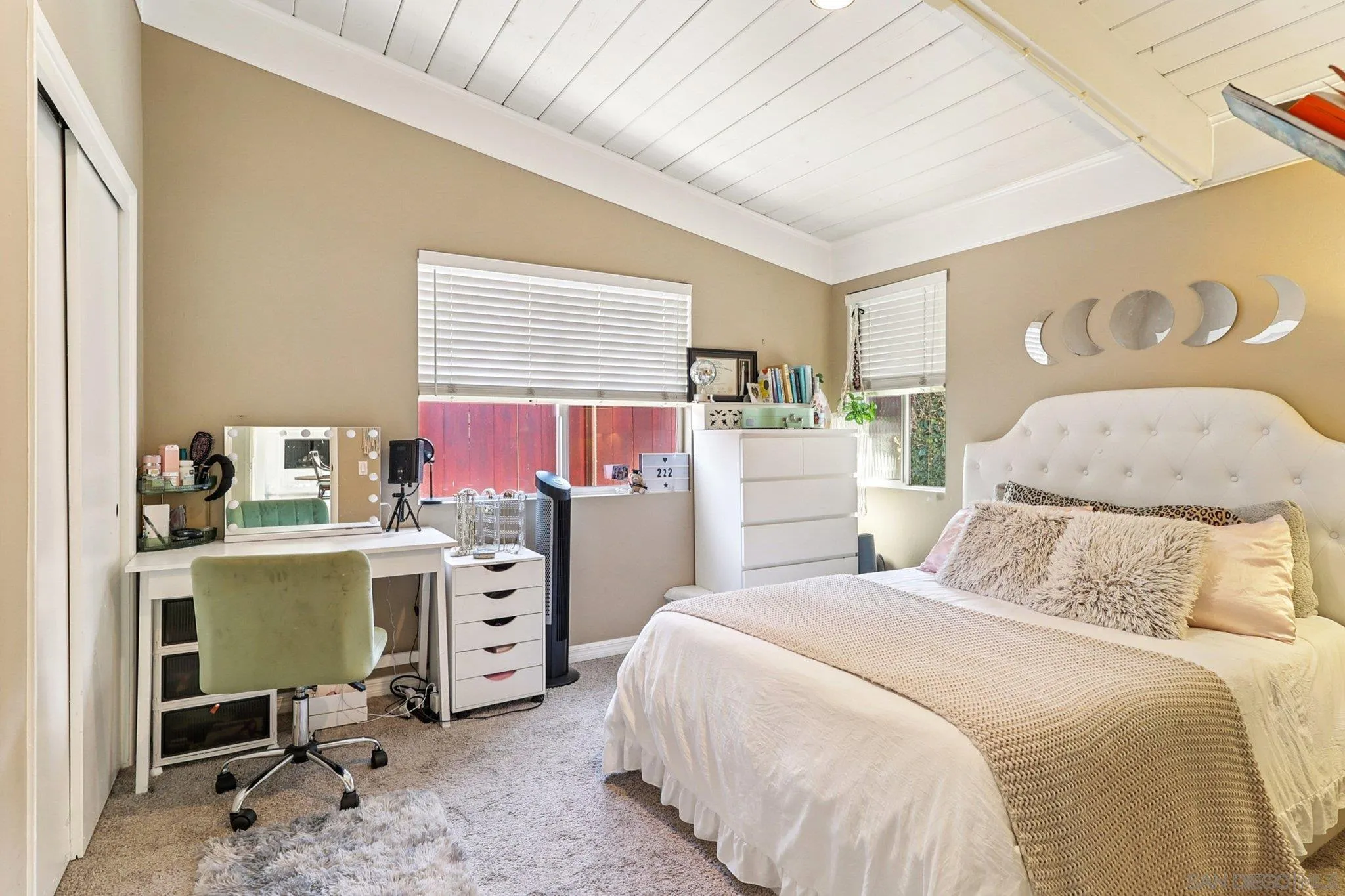 https://cdn.realtyfeed.com/cdn/127/250041538/912a814d3fd40b6f087e11ca88ca66f4.webp