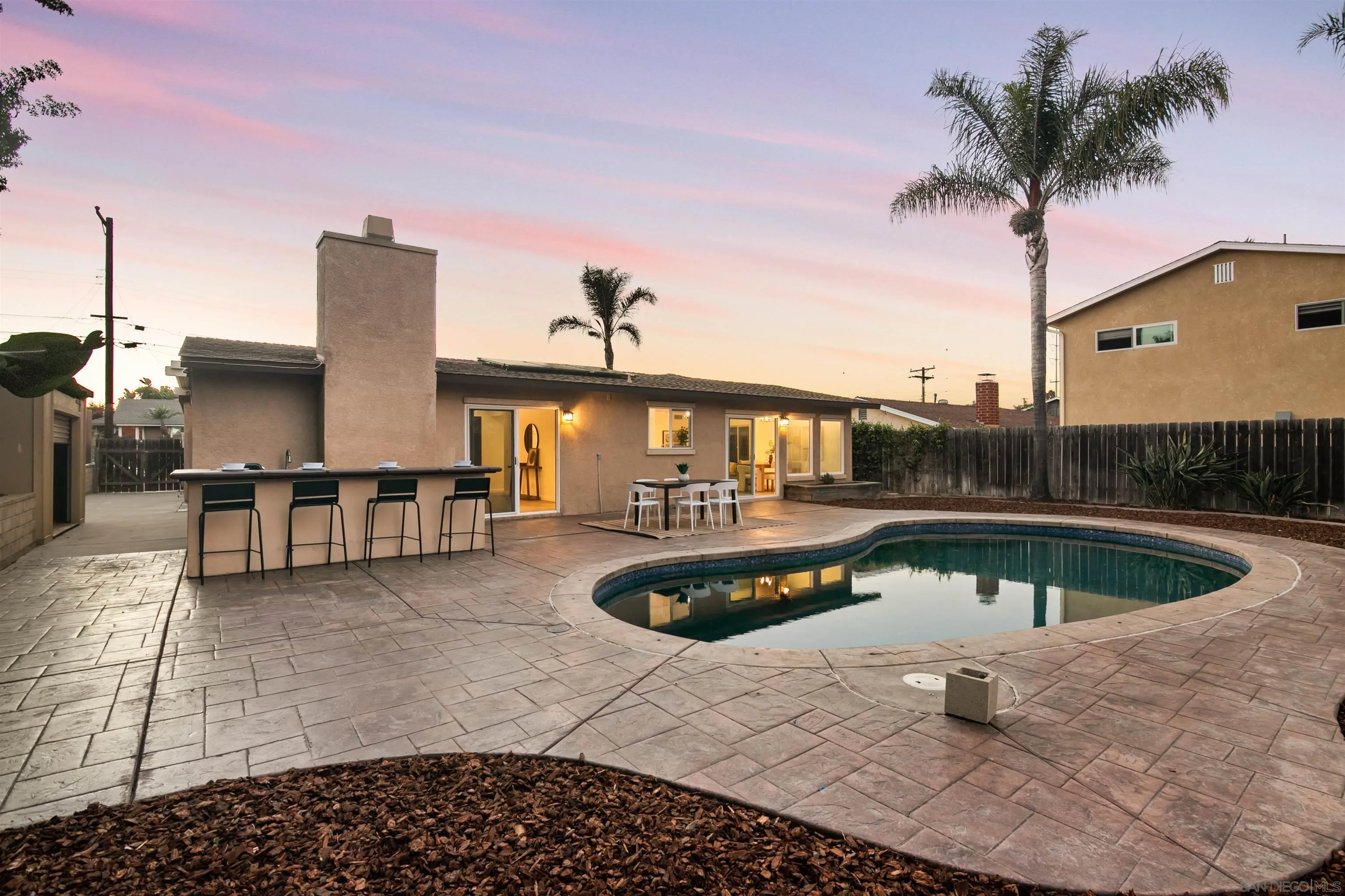 https://cdn.realtyfeed.com/cdn/127/250041547/29c4aba395228a18946d641331717826.webp