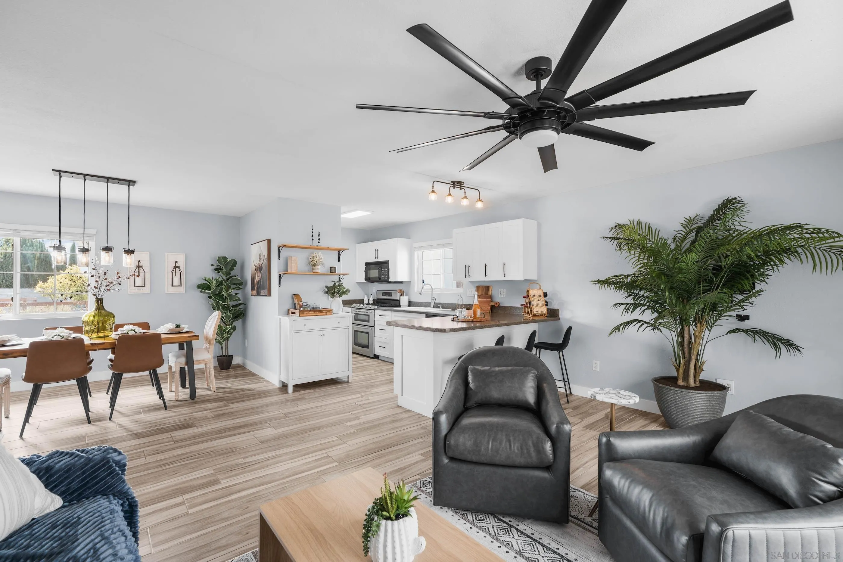 https://cdn.realtyfeed.com/cdn/127/250041549/0e07cef5ecd180c9728a145c39158b83.webp