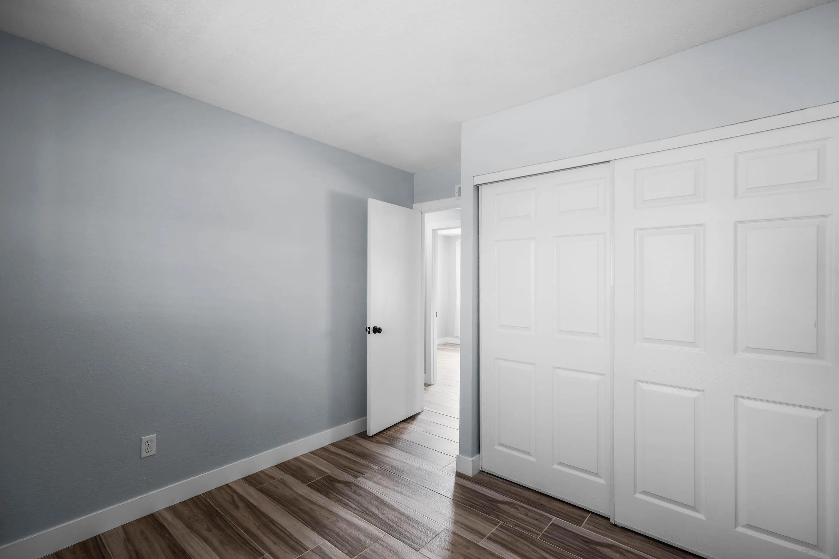 https://cdn.realtyfeed.com/cdn/127/250041549/b019d585f4b3058a48fe17e6e94201f6.webp