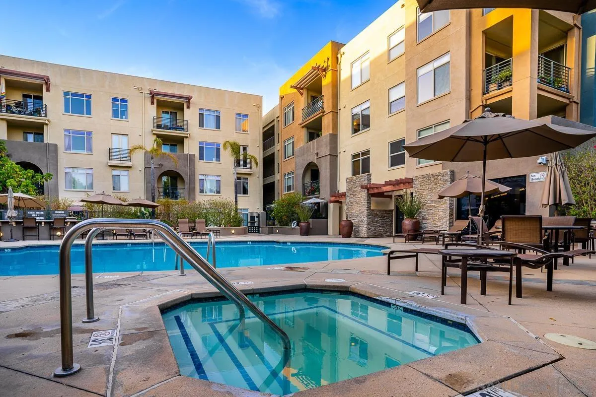 https://cdn.realtyfeed.com/cdn/127/250041551/f1cf7b8ac0949d9ea05e2eea70a66113.webp