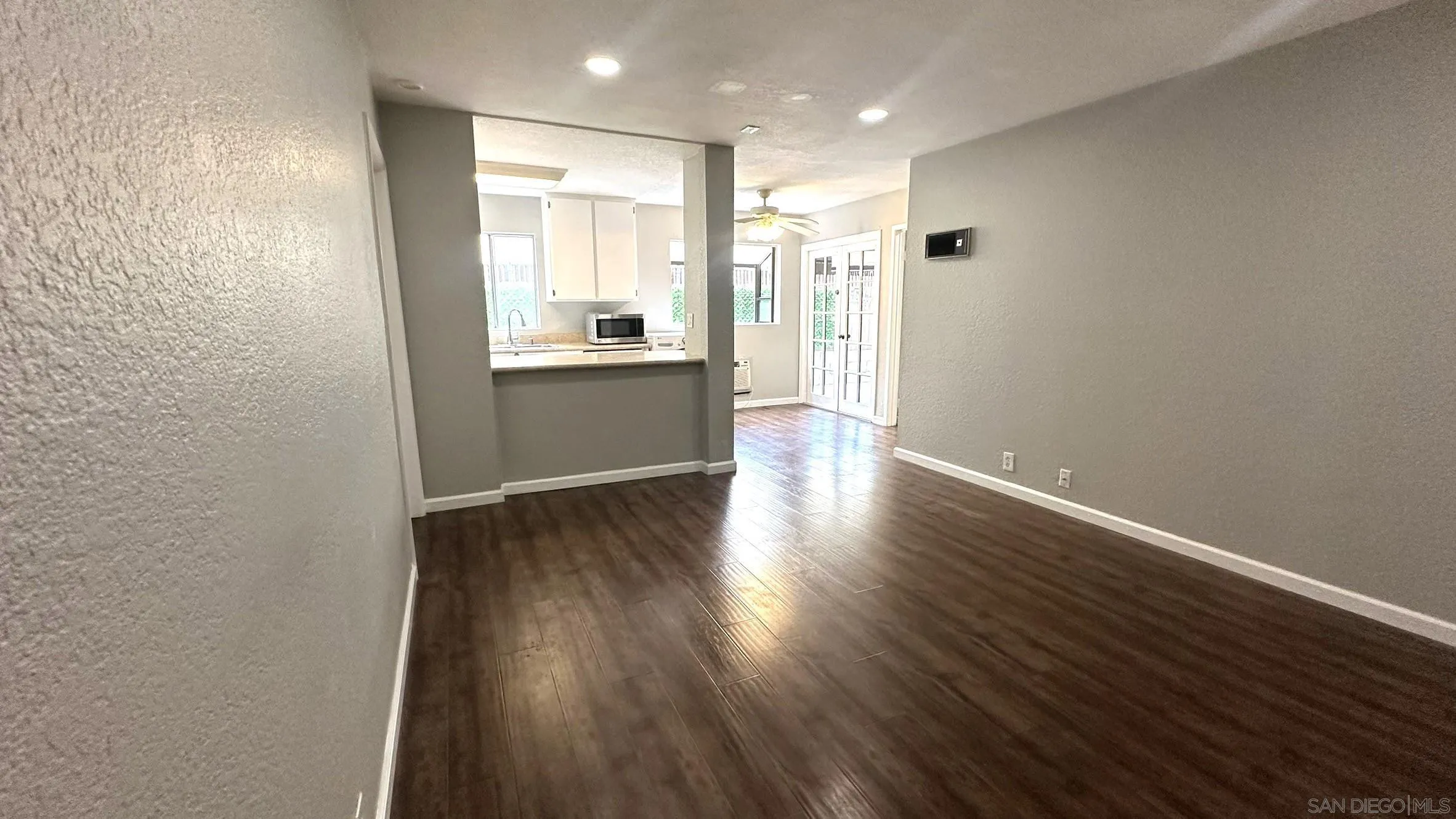 https://cdn.realtyfeed.com/cdn/127/250041570/0524f480333a3b7cb2fcec18b100406e.webp