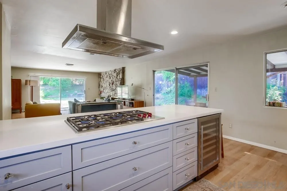 https://cdn.realtyfeed.com/cdn/127/250041576/782ef391ccea126b1f85748a68a8c8c0.webp
